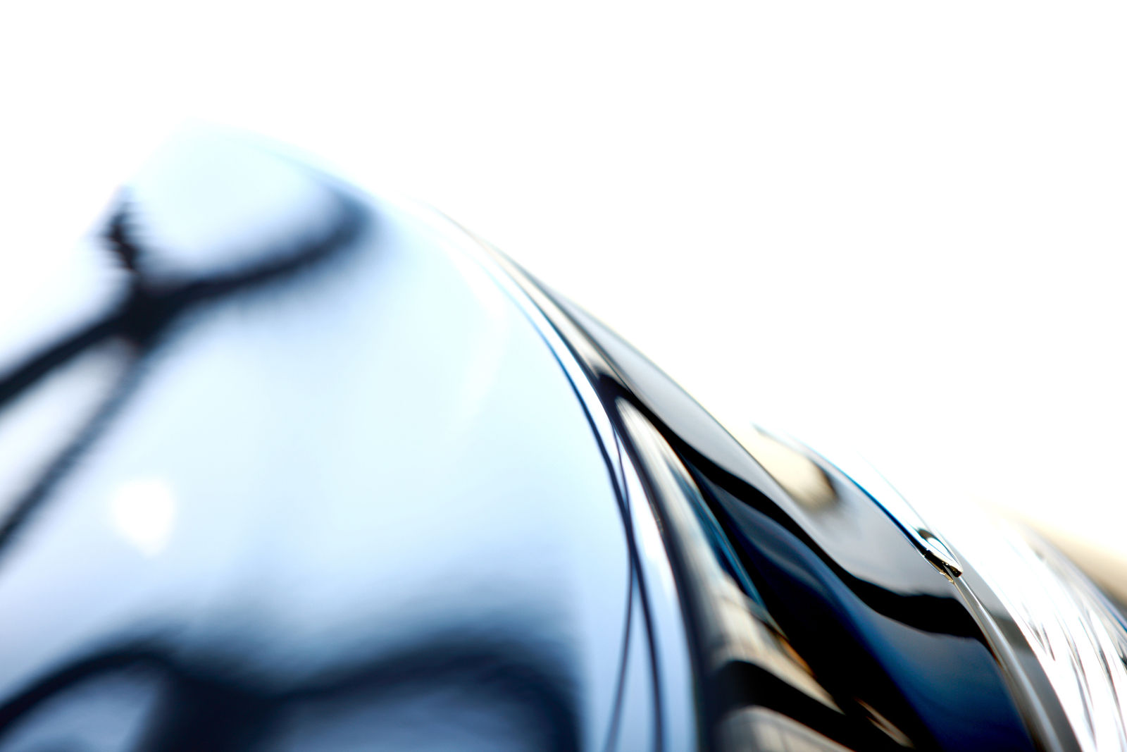 Clint Strydom, ARCHIVE _ Aston Martin Elements_Clint Strydom_PERSPECTIVES 05