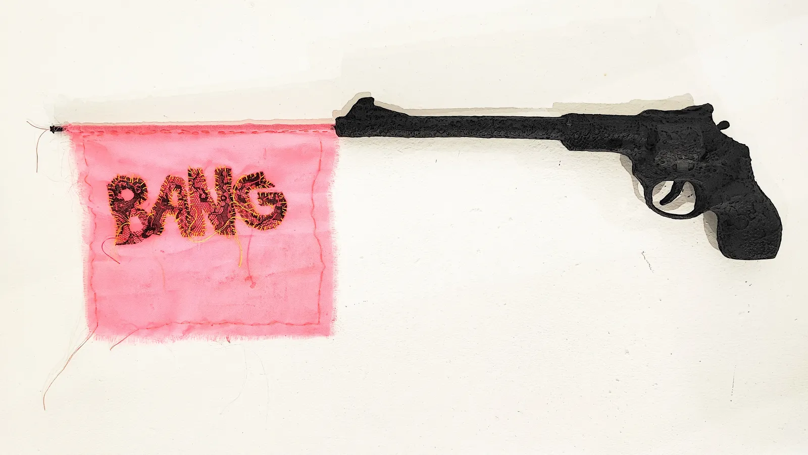 Heike Allerton-Davies, Bang gun, 2022