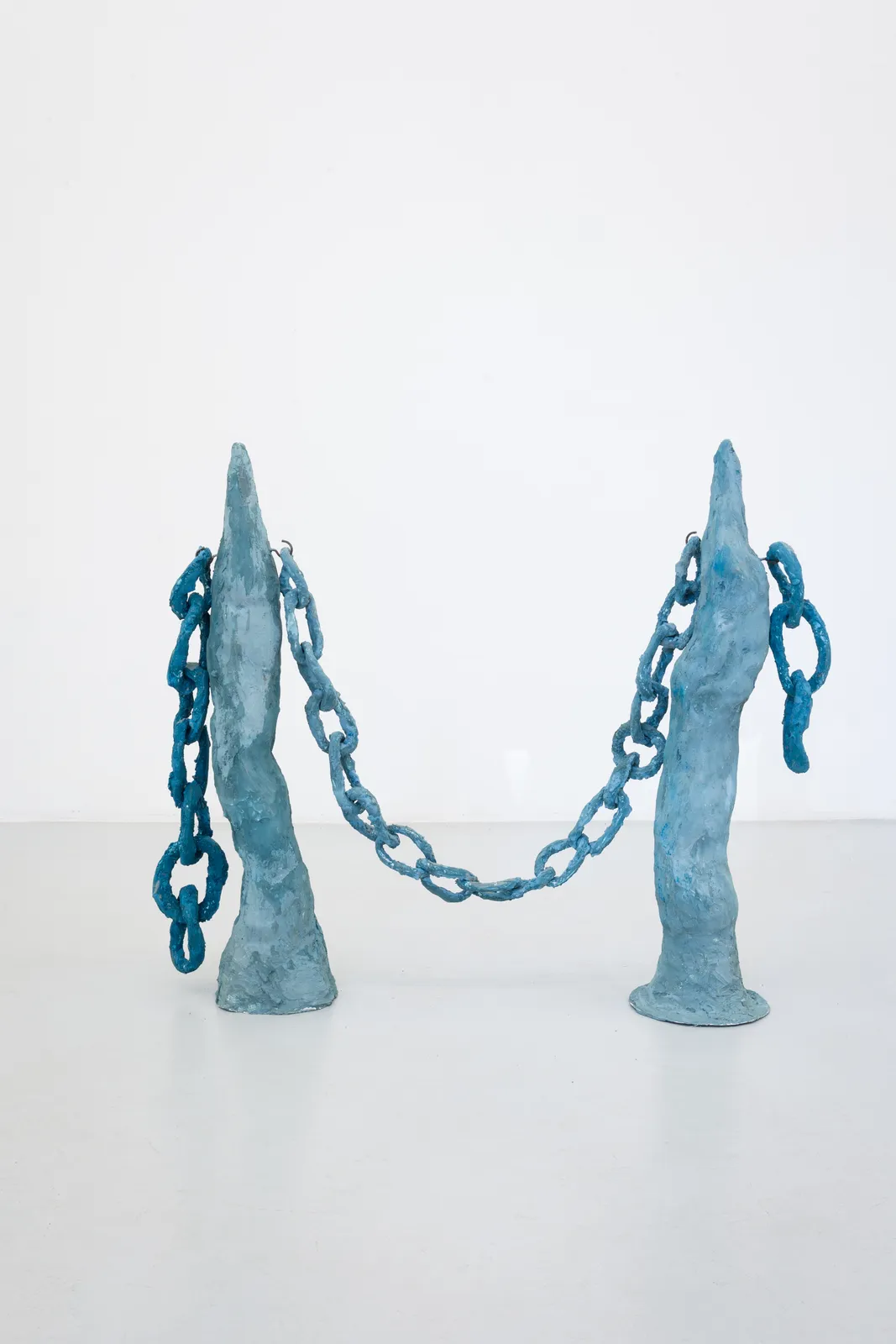 Elif Erkan, How to wait (Blue), 2022
