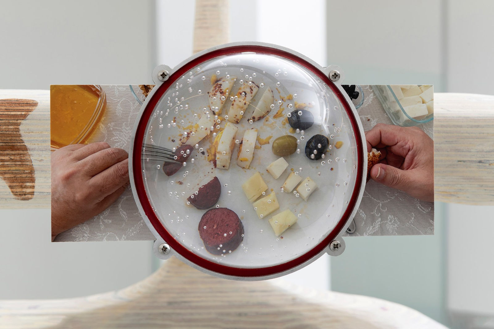 Cem Örgen, Breakfast with Family, 2024