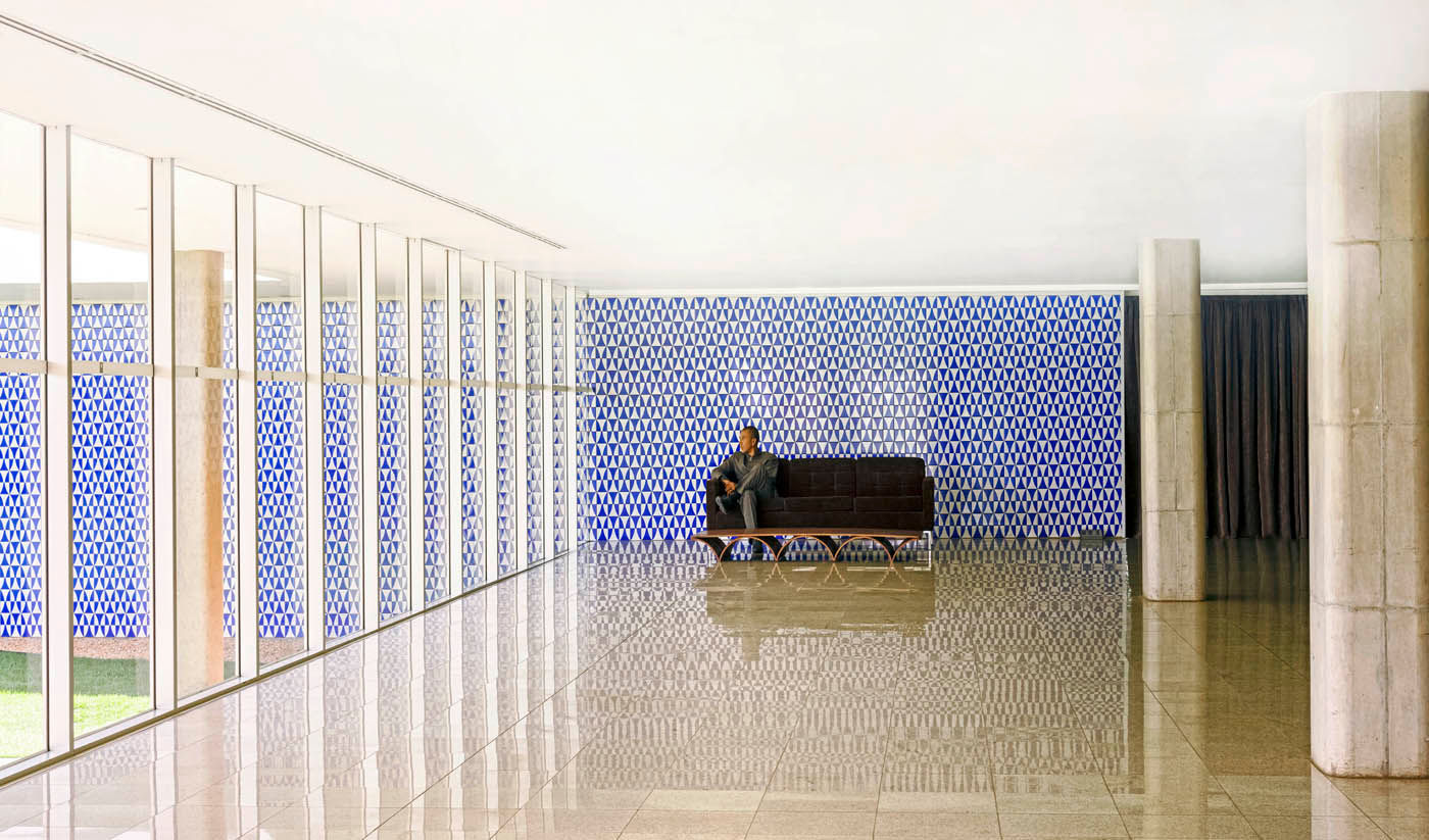 Vincent Fournier, Brasília Palace Hotel #3, Hall Athos Bulcao, Brasília, 2019