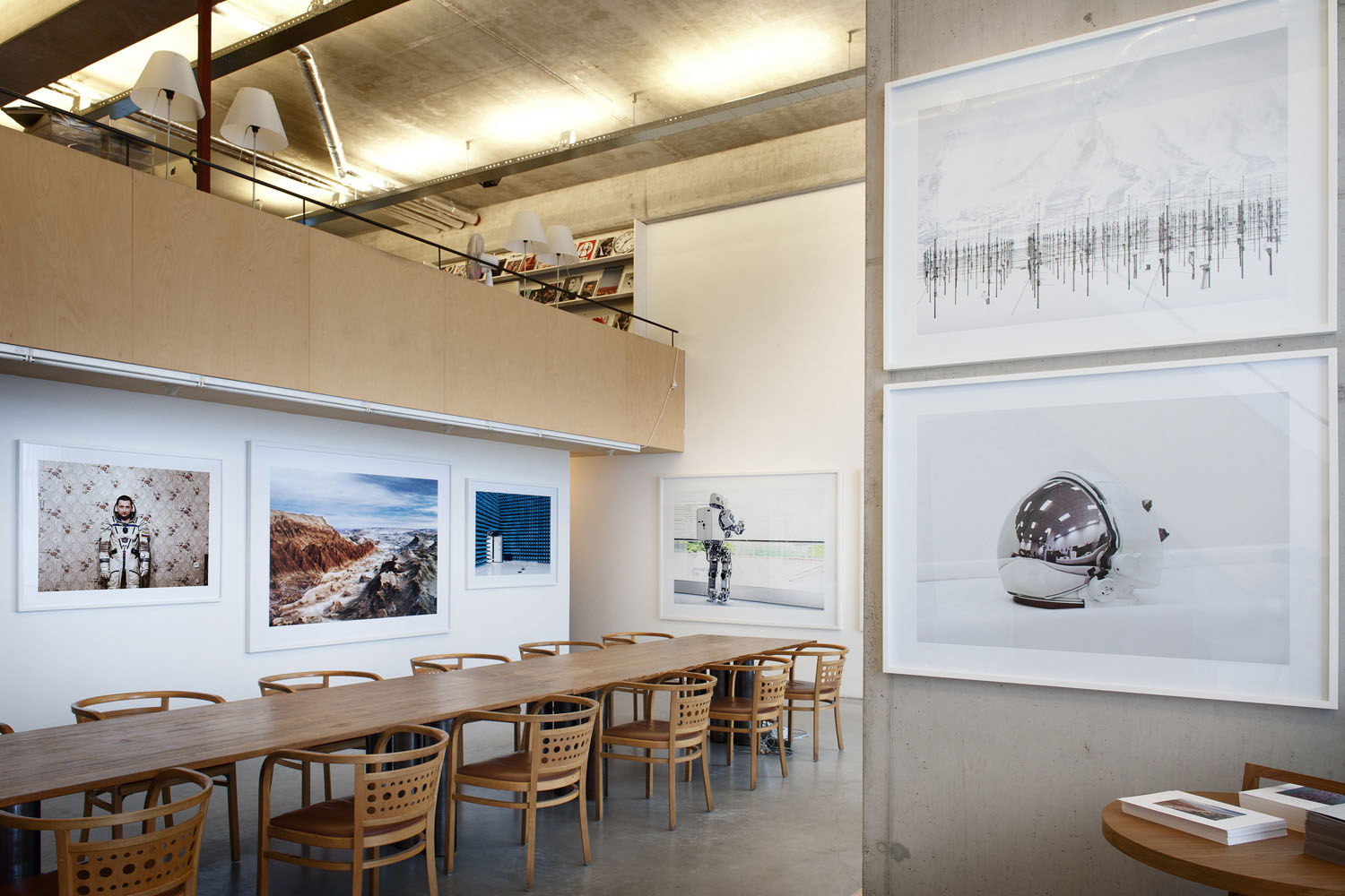 Vincent Fournier, The Space Project; Space Helmet, Extravehicular Visor Assembly, John F. Kennedy Space Center (NASA), Florida, U.S.A., 2011