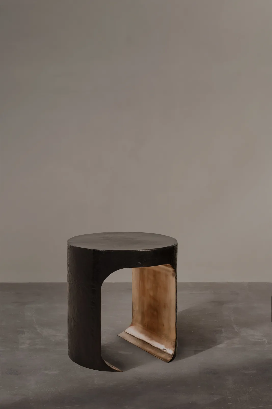 Thierry Lemaire, HELLMET Side table Ø 45