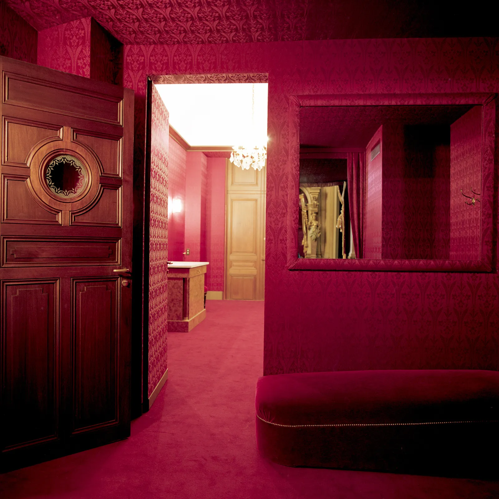 Claire Adelfang, Palais Garnier - Loge de l'Empereur I, 2022