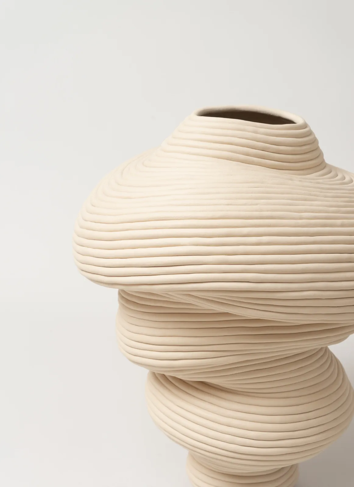 Zhu Ohmu, Pirouettes (held breath) v, 2026