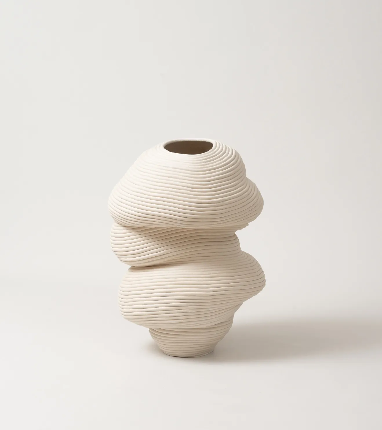 Zhu Ohmu, Pirouettes (held breath) iv, 2026, 2025