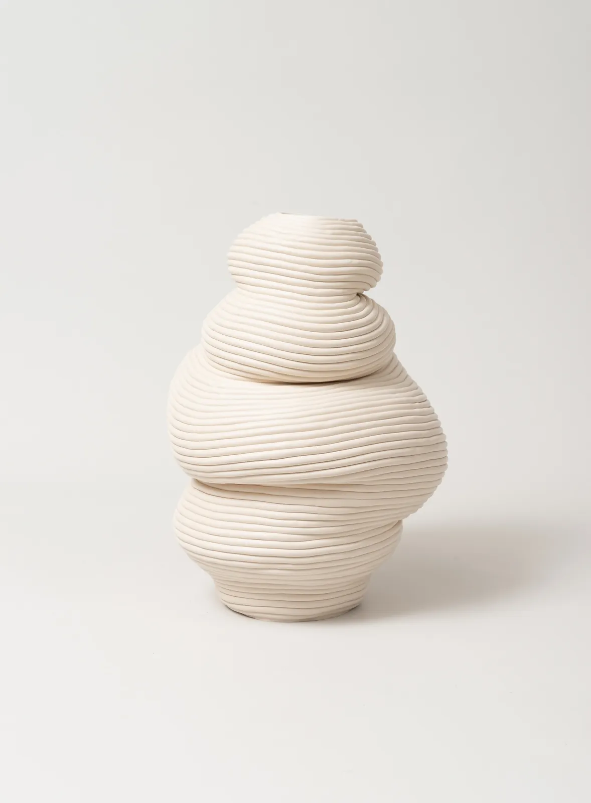 Zhu Ohmu, Pirouettes (held breath) I, 2026, 2025