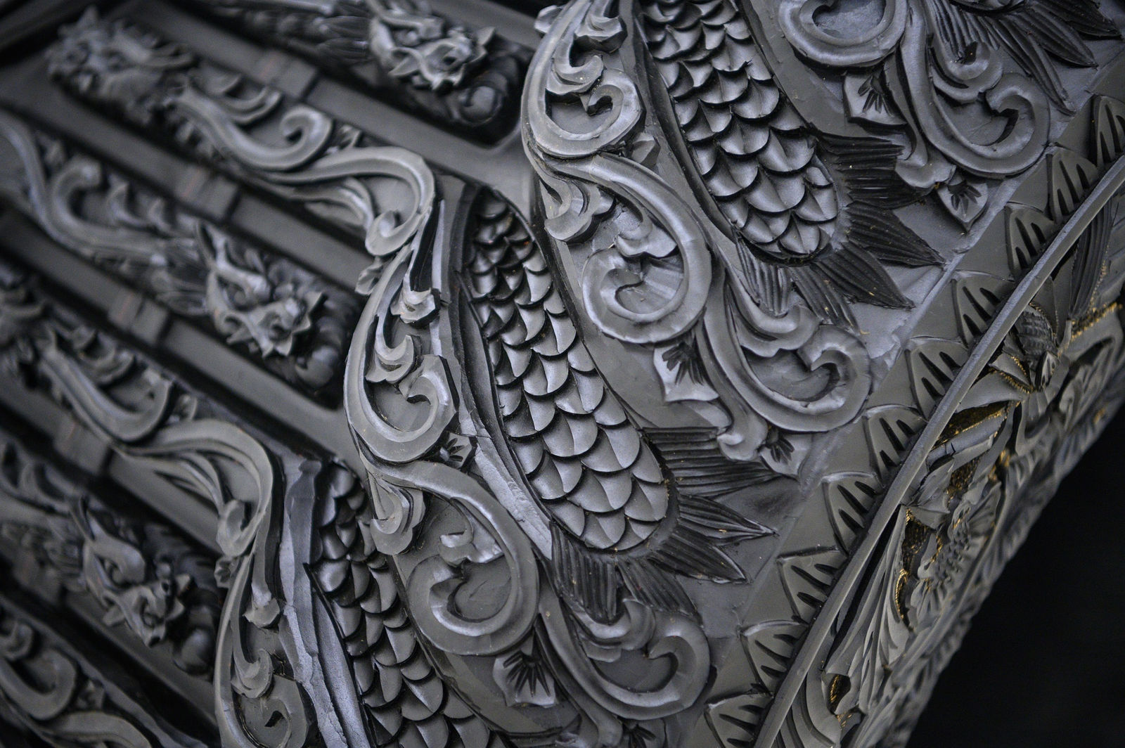 Wim Delvoye, Untitled (Flotation Tyre), 2020