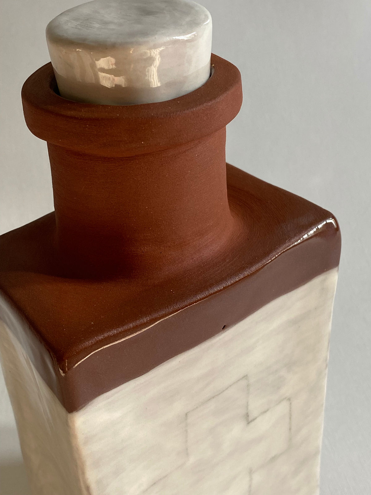 Elsa Mora, BOTTLED AIR, 2023