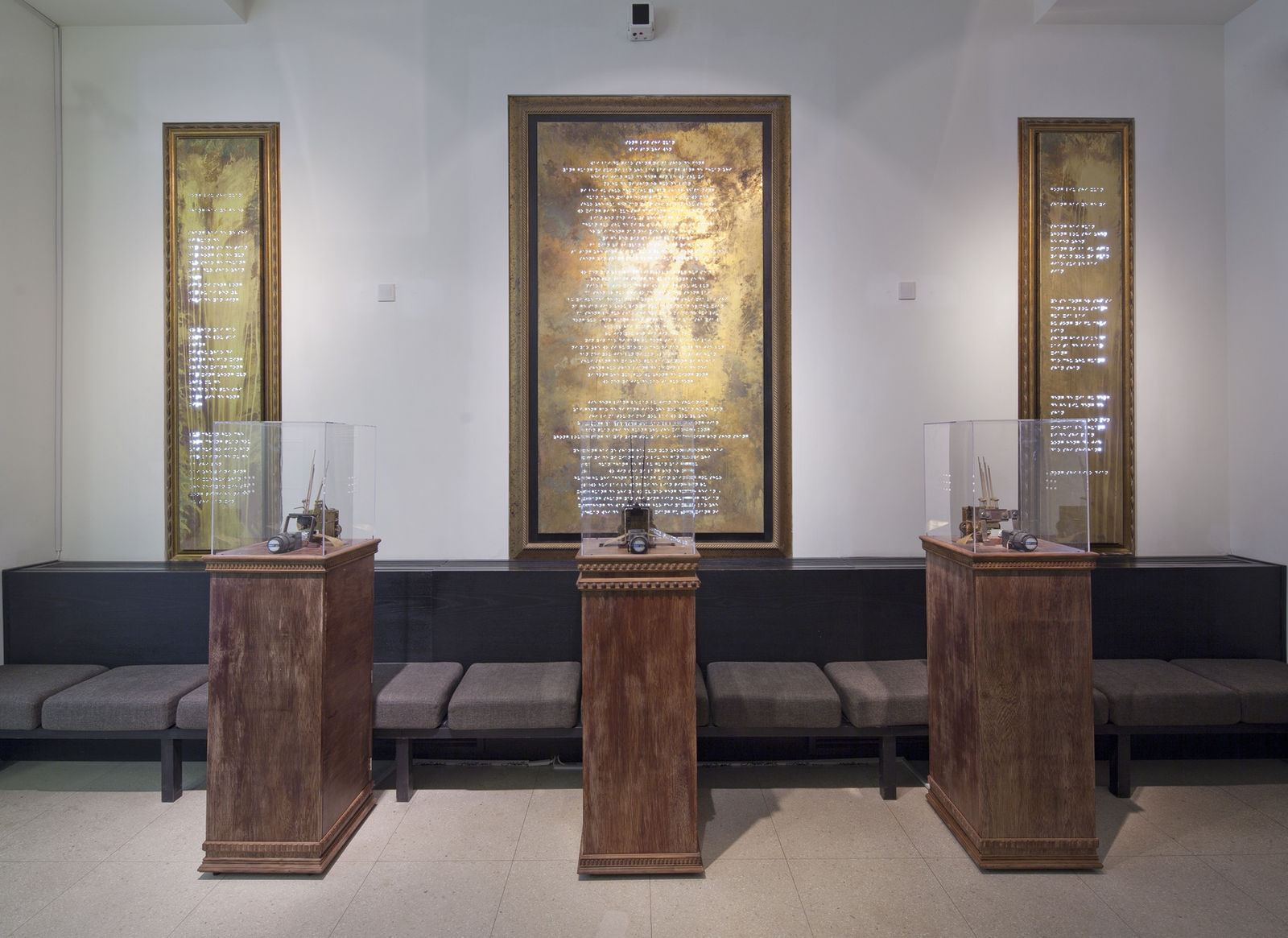 涂維政, 城市影像多寶閣 — 上海之美（光與聲音裝置）, 2010