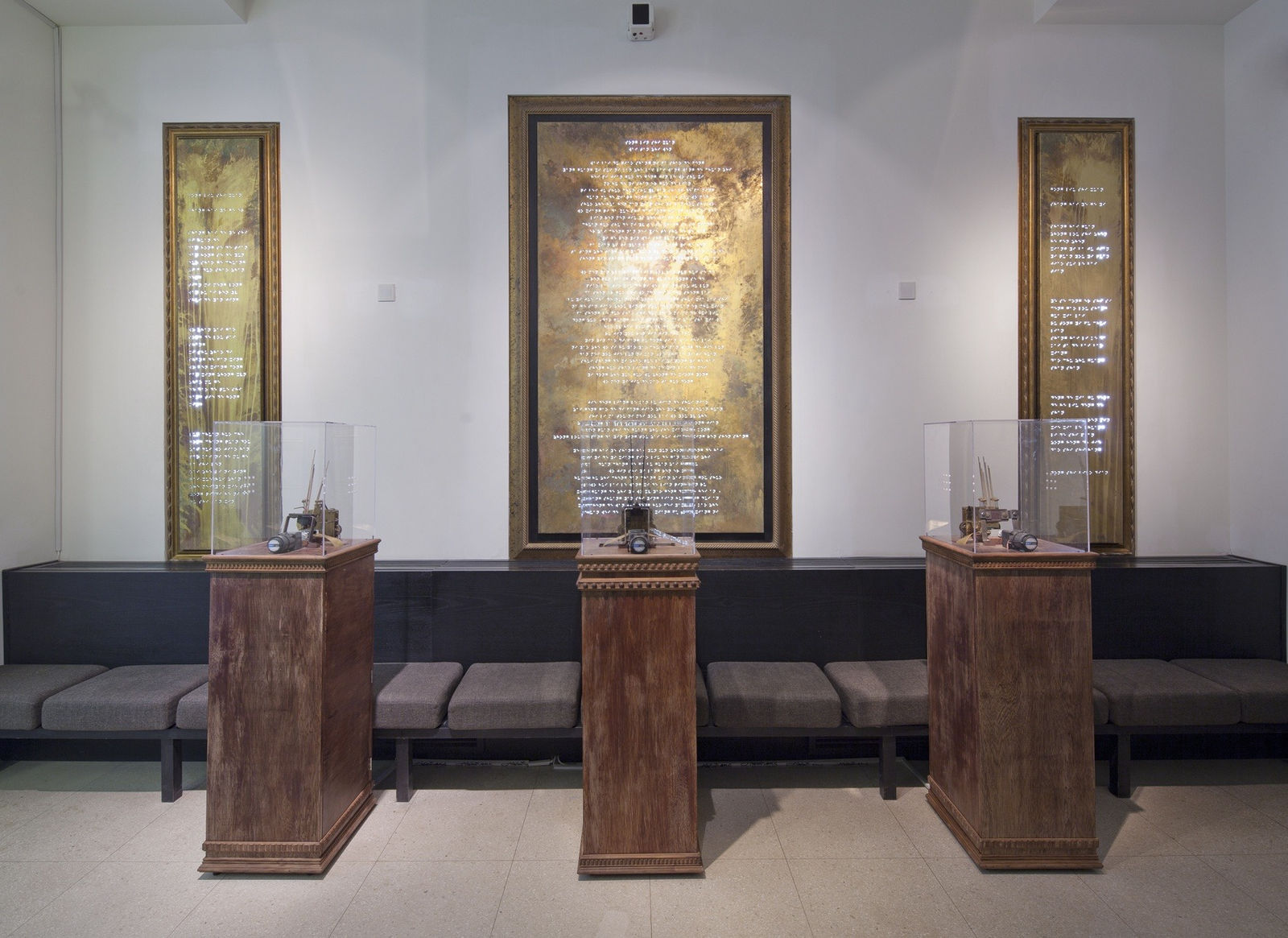 涂維政, 城市影像多寶閣 — 上海之美（光與聲音裝置）, 2010