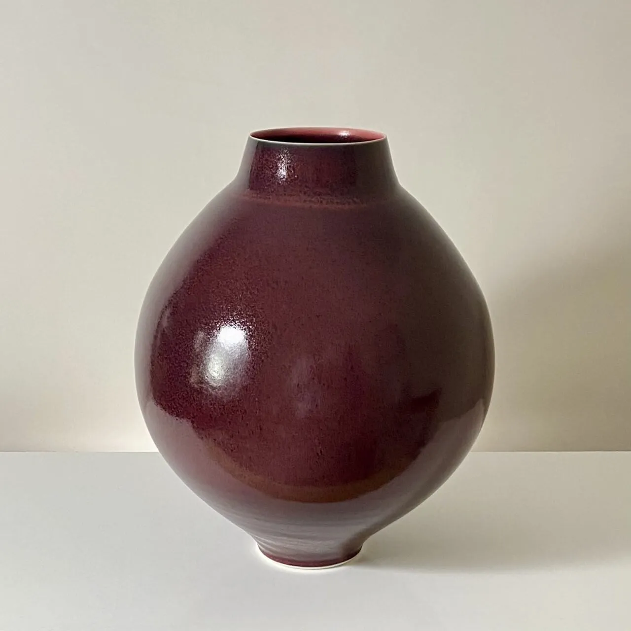 Anna Silverton, Porcelain Fat-Belly Jar, Textures in Burgundy, 2023