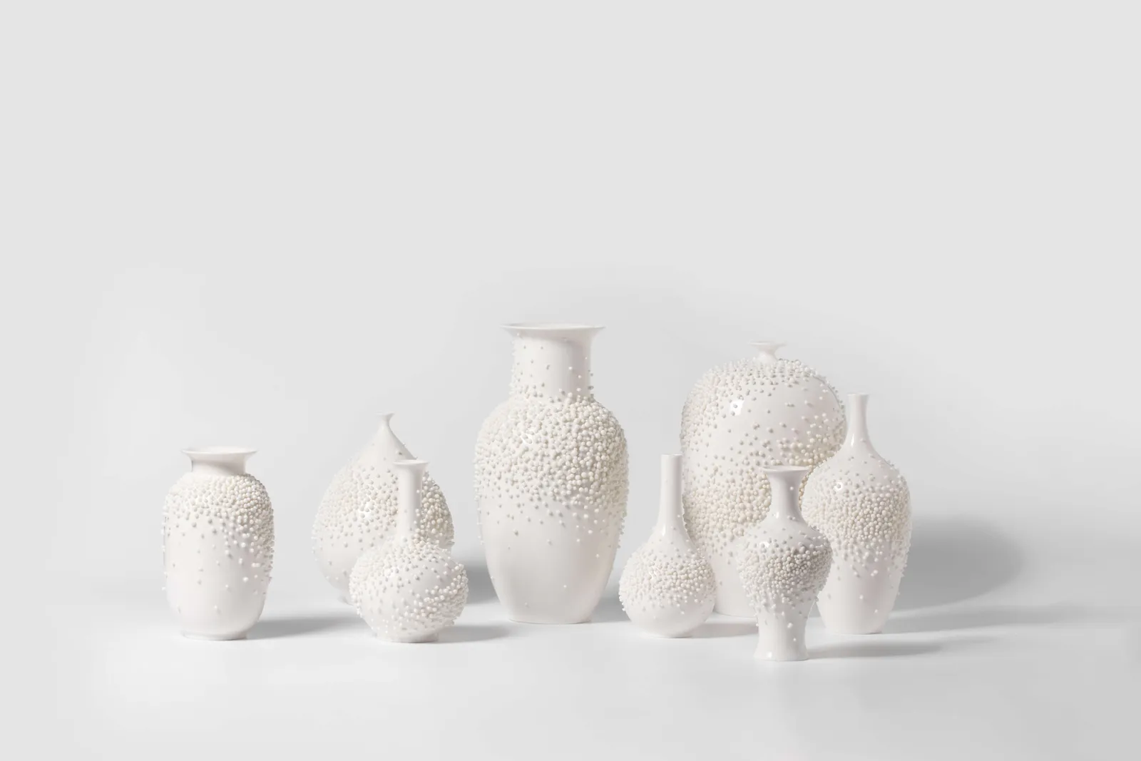 Peter Ting, Pearl Vase Small No.3, 2021