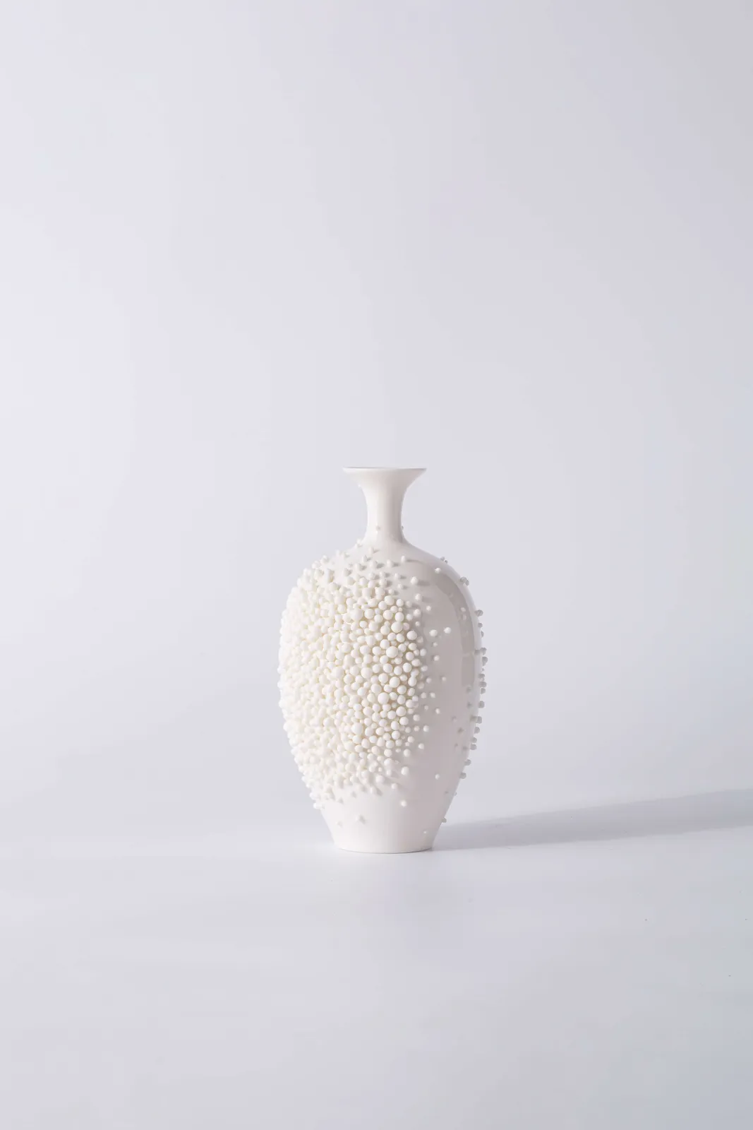 Peter Ting, Pearl Vase Small No.8, 2021