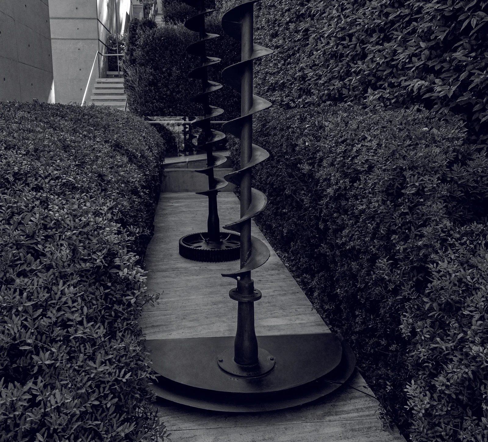 Takis, Signal vis d’Archimède [Archimedean screw signal], 1974-1988