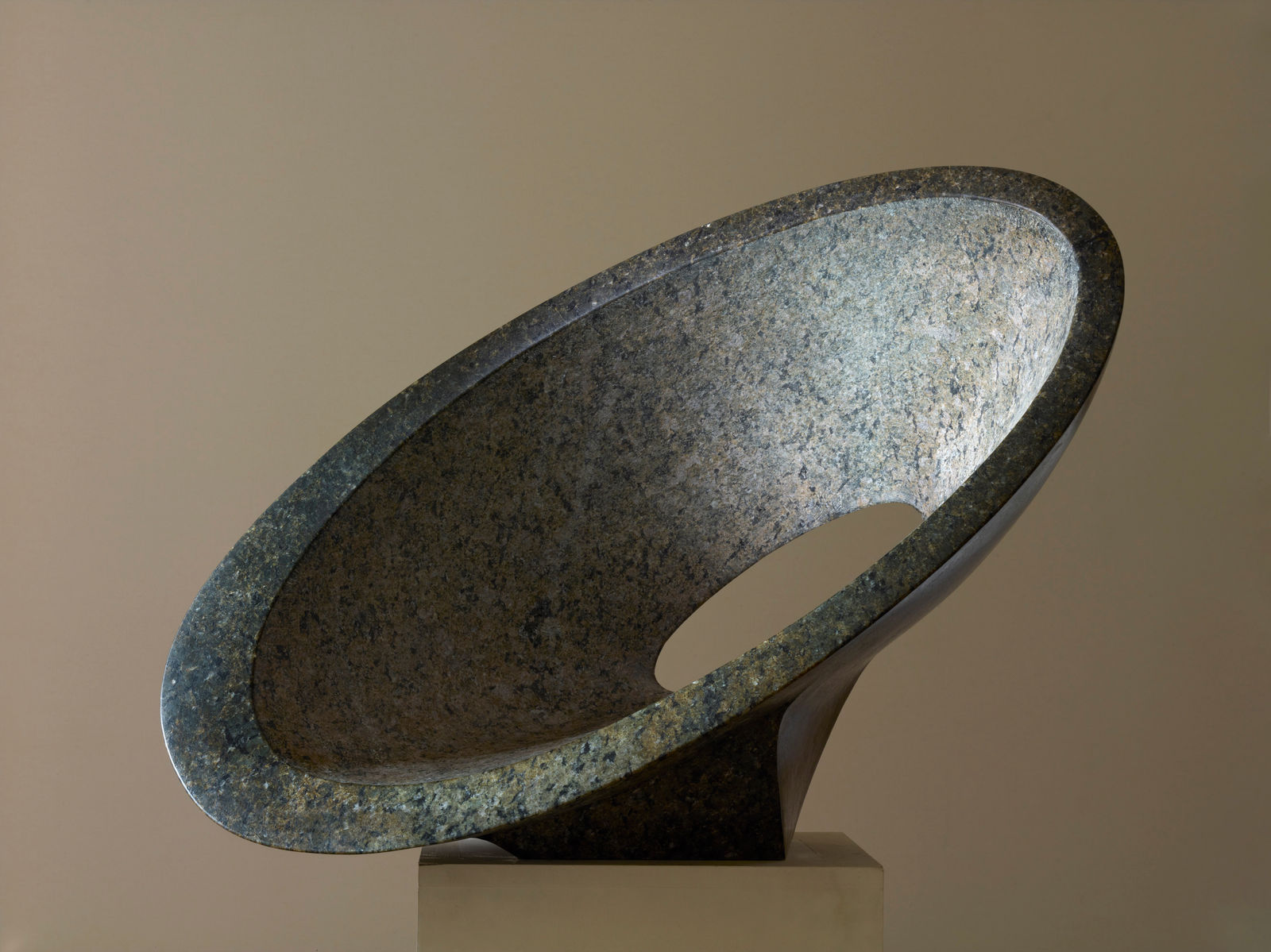 Yves Dana, Aux origines, 2022