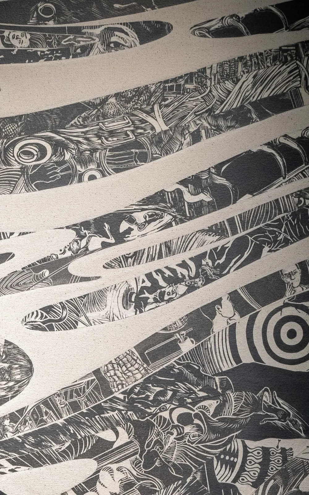 李寧 LI Ning, Sitting on the Tip of the Nose, 2025