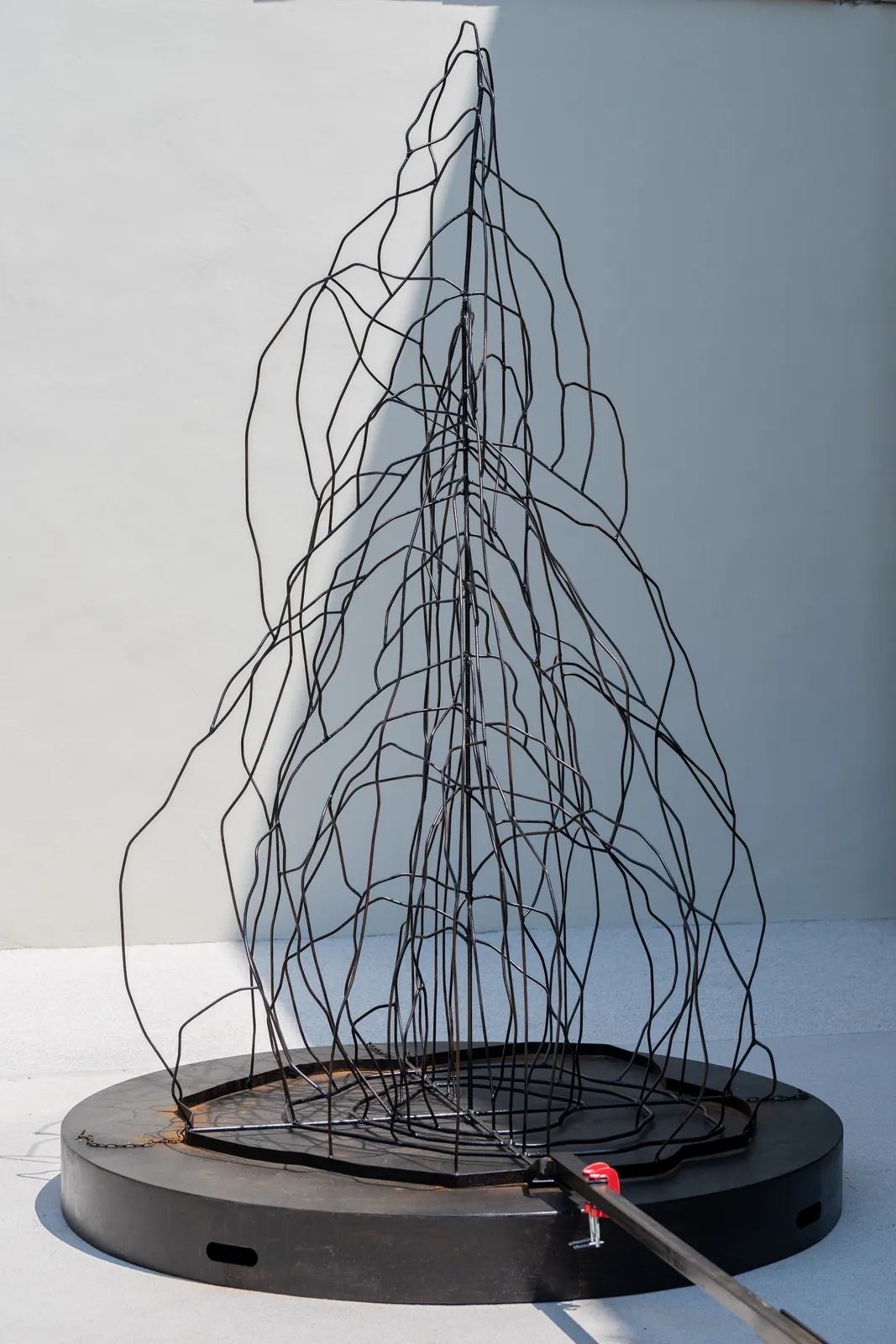 何兆基 HO Siu Kee, 槓起一座山 — 不能承受的輕 A Lever Long Enough to Uplift a Mountain - The Unbearable Lightness, 2025