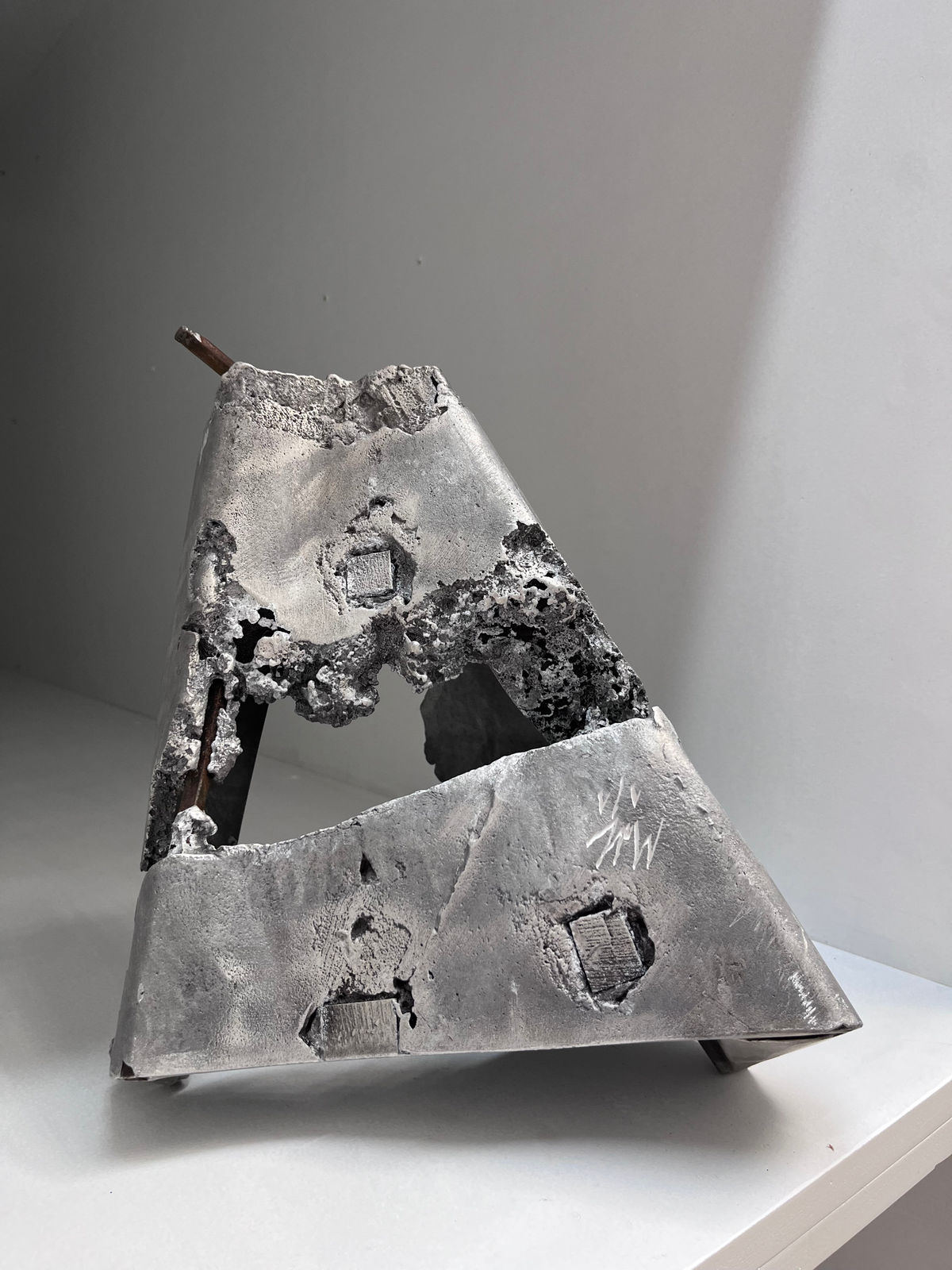 Matias Di Carlo, Untitled from the Junctions Series, 2021