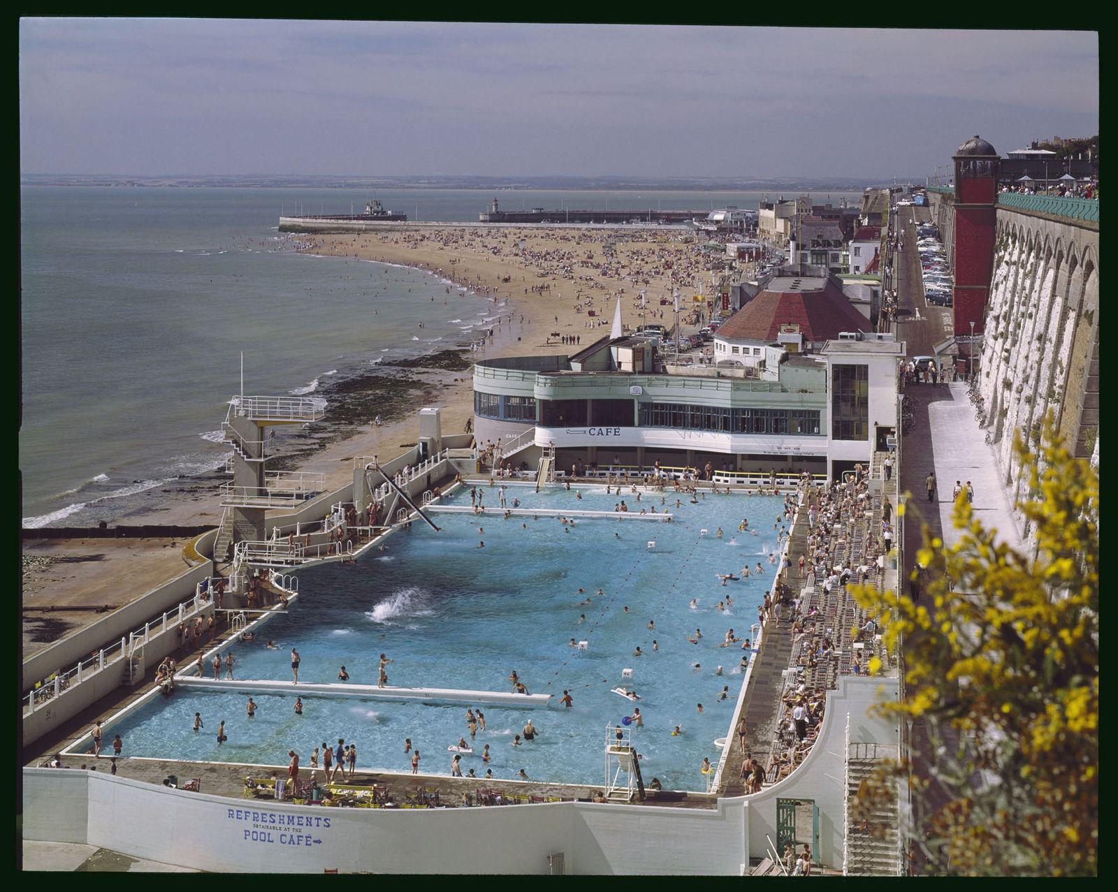 John Hinde, The Bathing Pool, Ramsgate