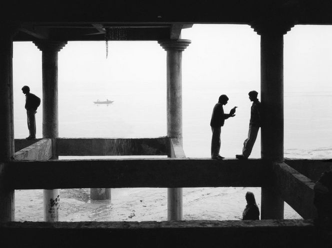 Pentti Sammallahti, Varanasi, India, 1999