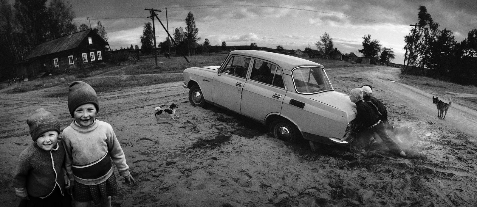 Pentti Sammallahti, Vuokkiniemi, Karelia, Russia, 1991
