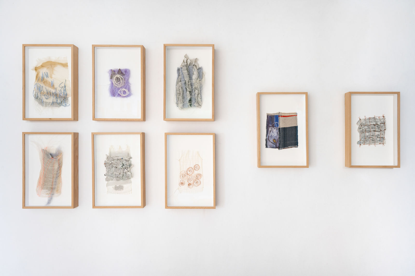 Marie Hazard, Falda con flor, 2024