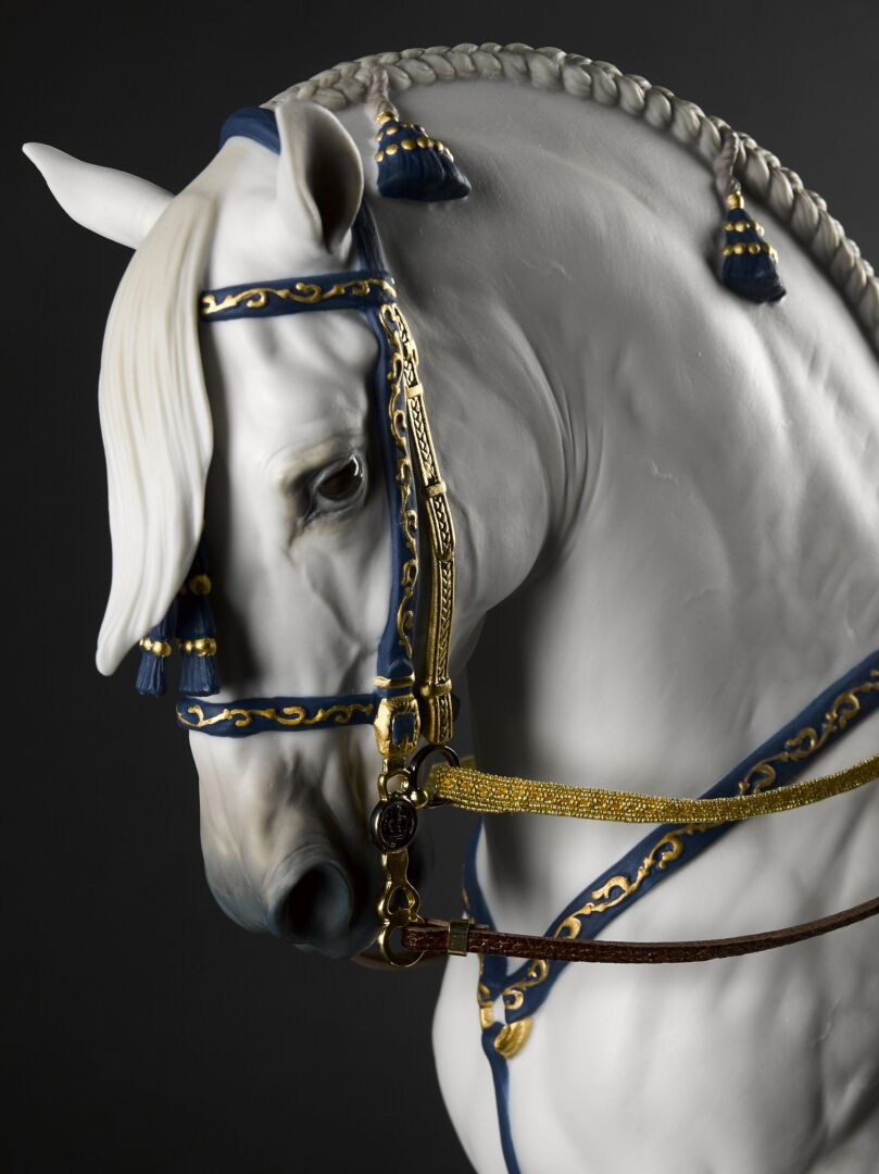 LLADRÓ, SPANISH PURE BREED HORSE SCULPTURE (LTD EDN)
