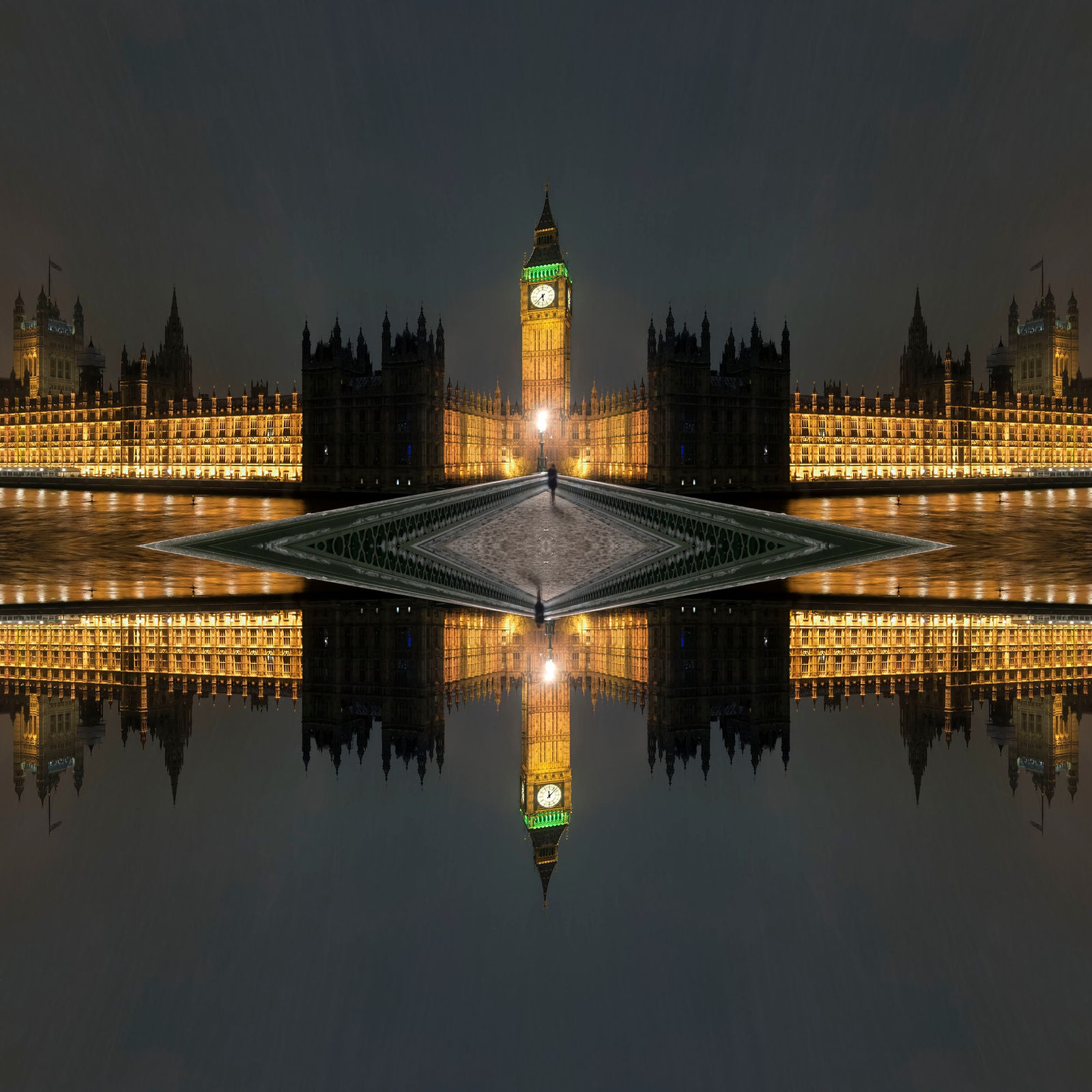 Mirrored photograph of Big Ben at night