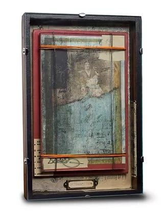 claire newman-williams British celebrity headshot photographer produce photbox assembly original vintage artwor