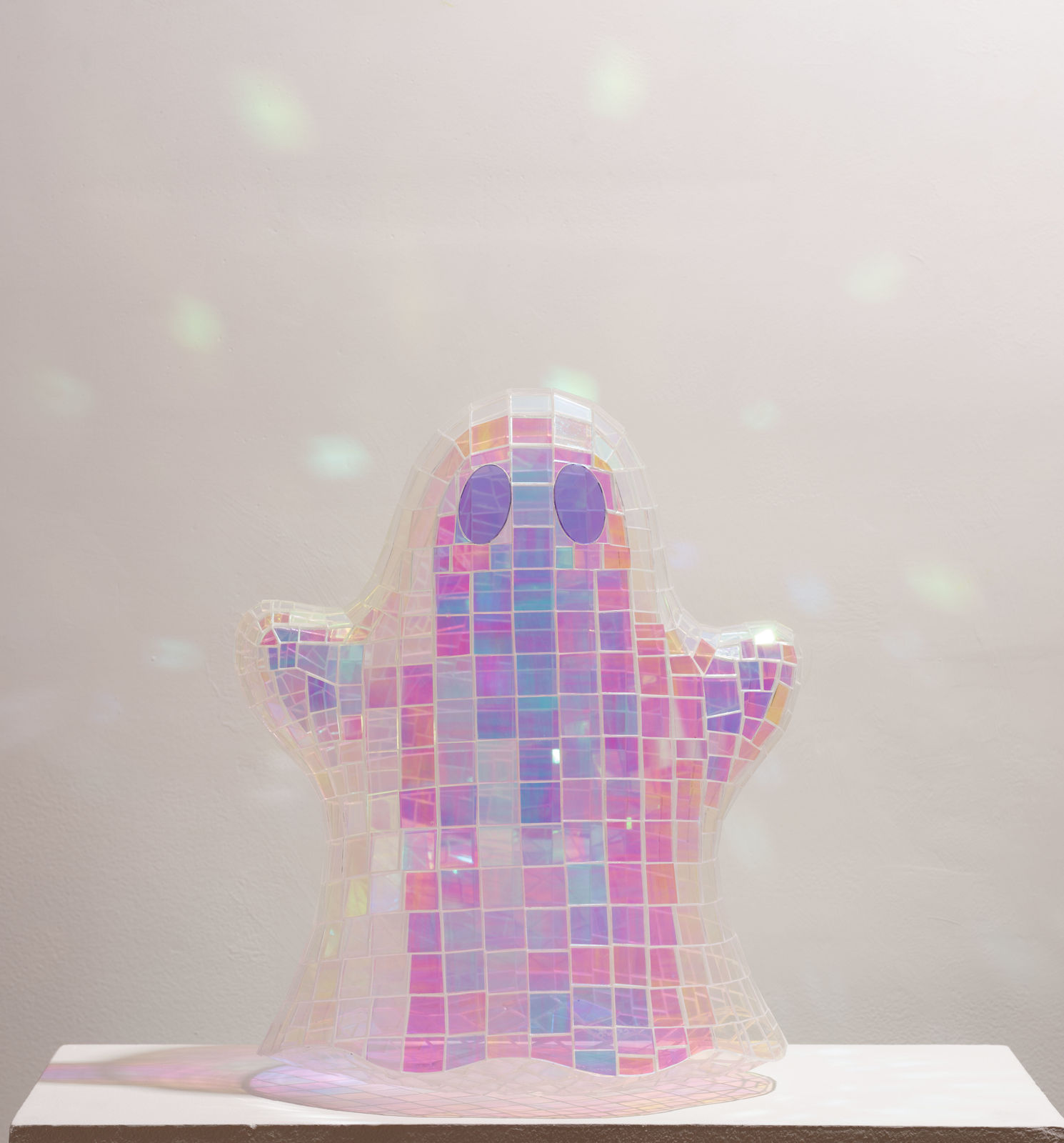 Colin Roberts, Purple Eye Little Ghost, 2022