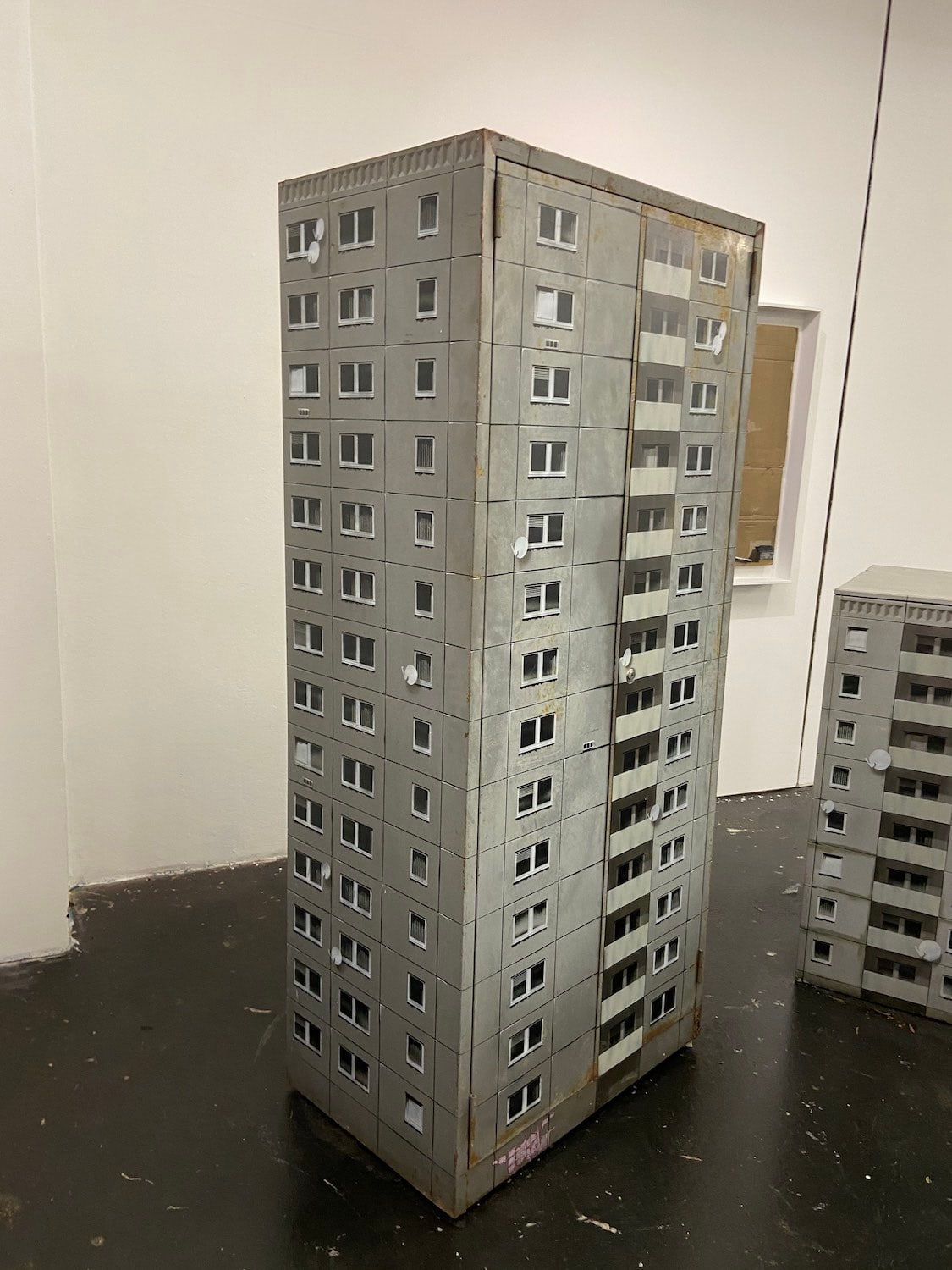 EVOL, Large Grey, 2017