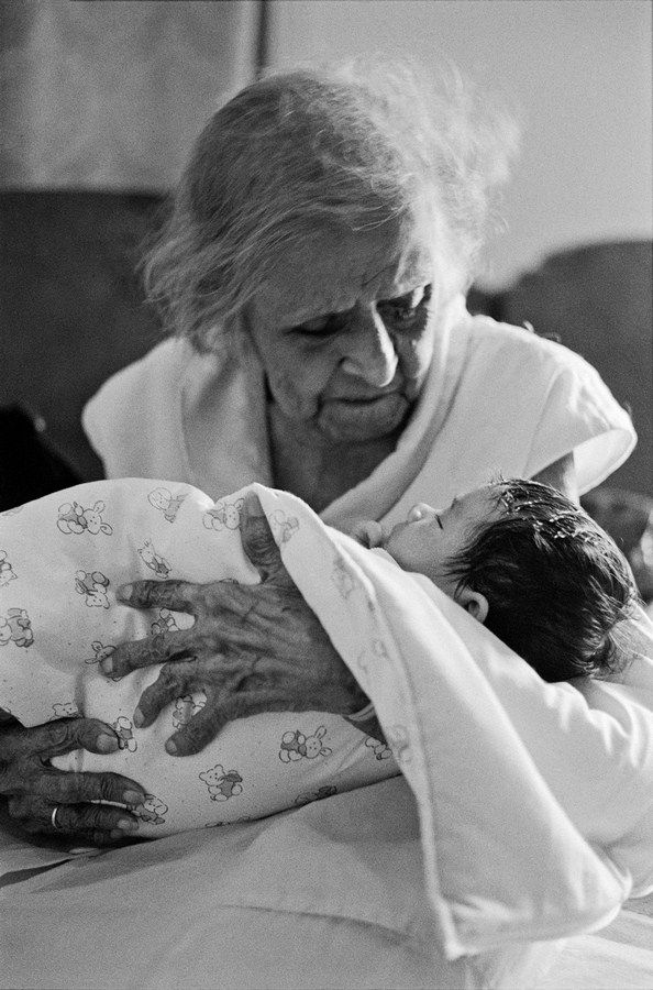 Sooni Taraporevala, Goola Aunty and Jahan, Mumbai, 1995