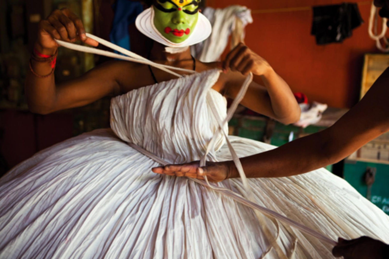 Briana Blasko, Kathakali / Uduthukettu Skirt, Kalamandalam University, Kerala, 2011