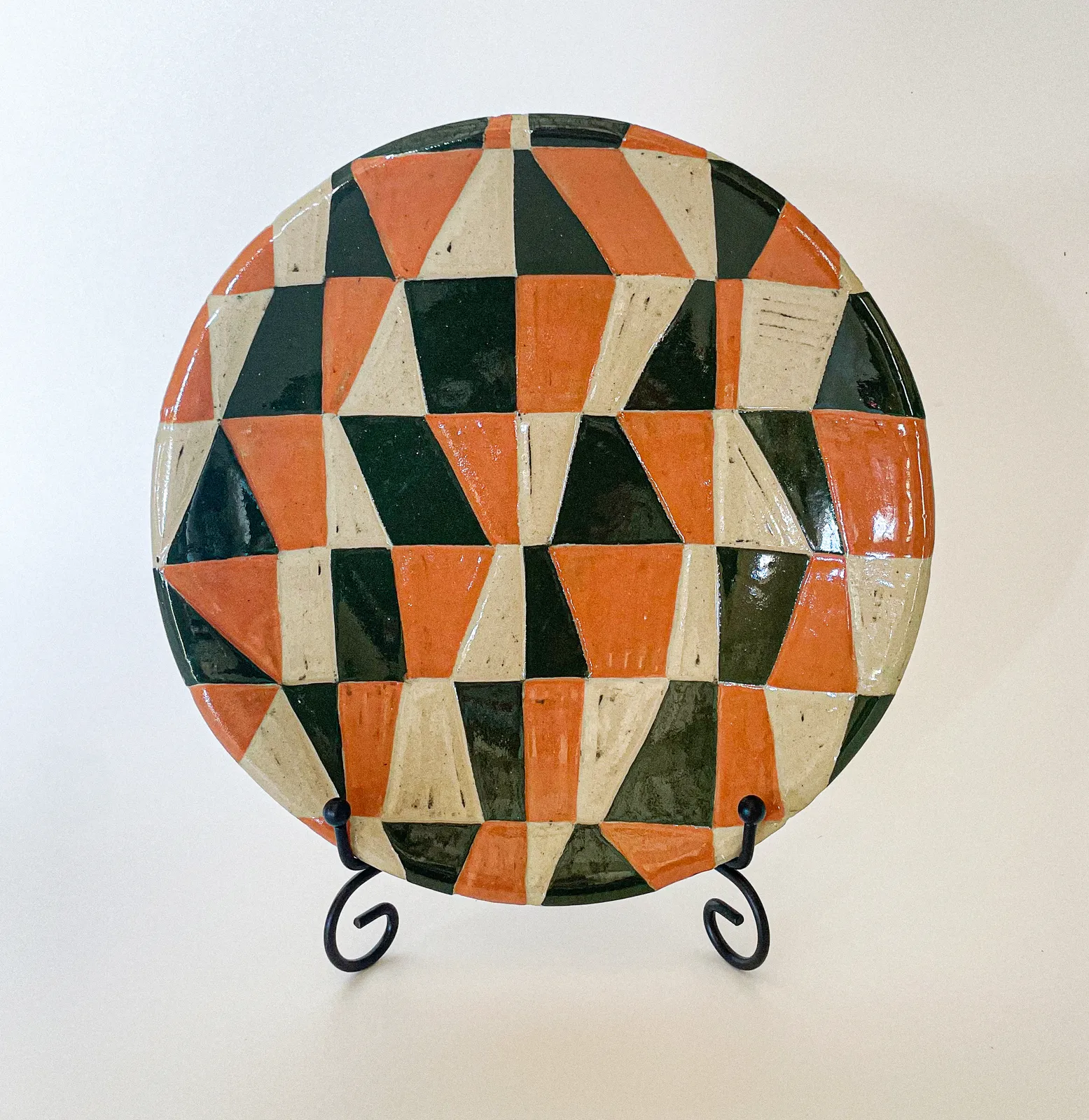 Hannah Watts, Blocks plate, 2026