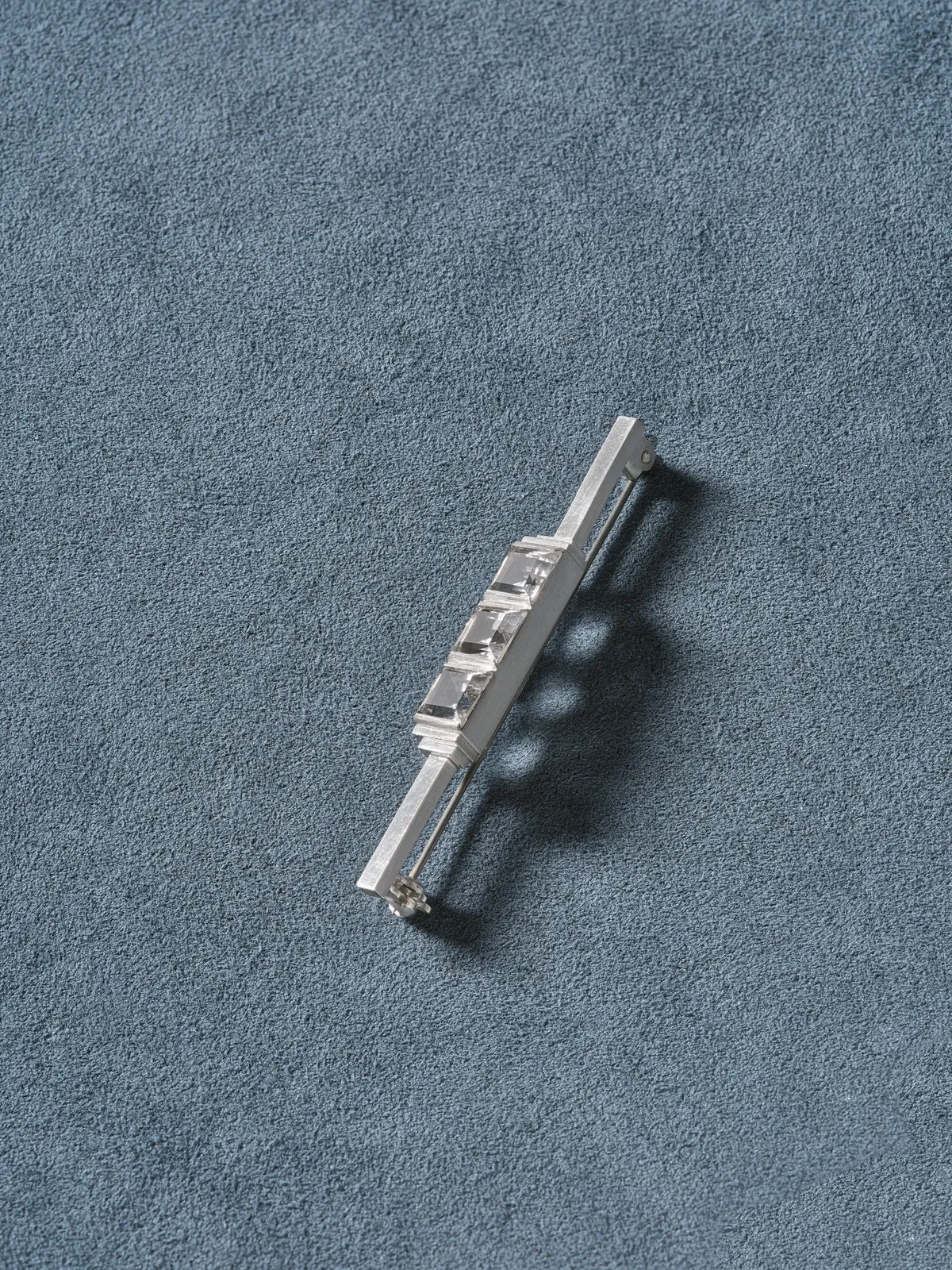 Wiwen Nilsson, Brooch