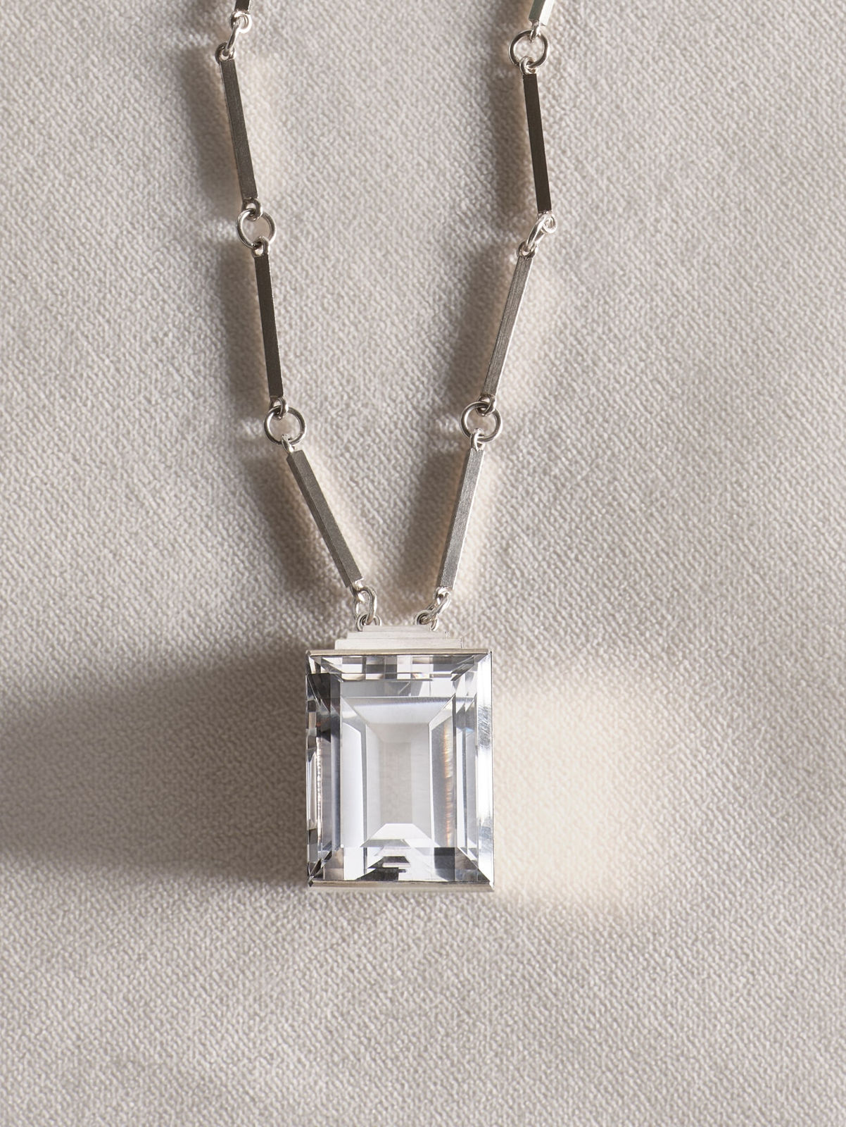 Wiwen Nilsson, Necklace