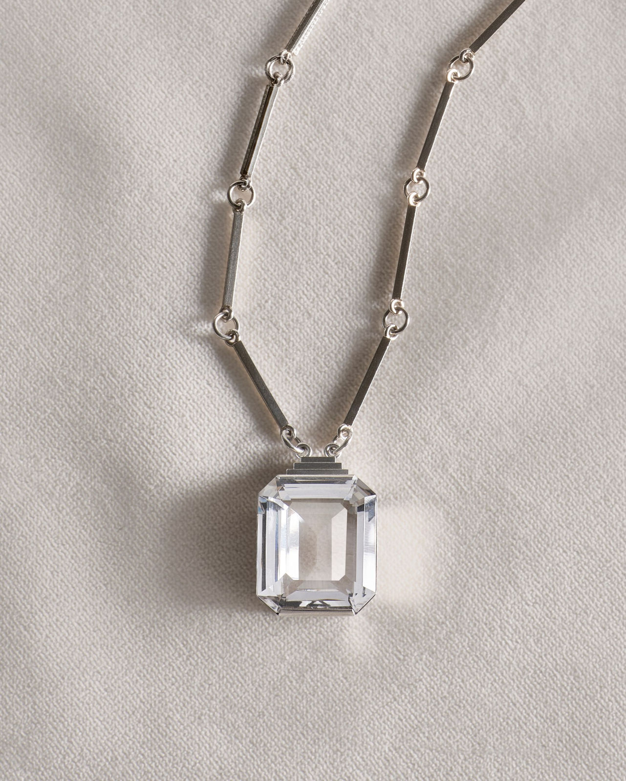 Wiwen Nilsson, Necklace