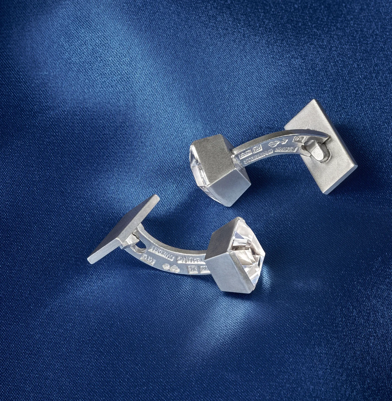 Wiwen Nilsson, Cufflinks