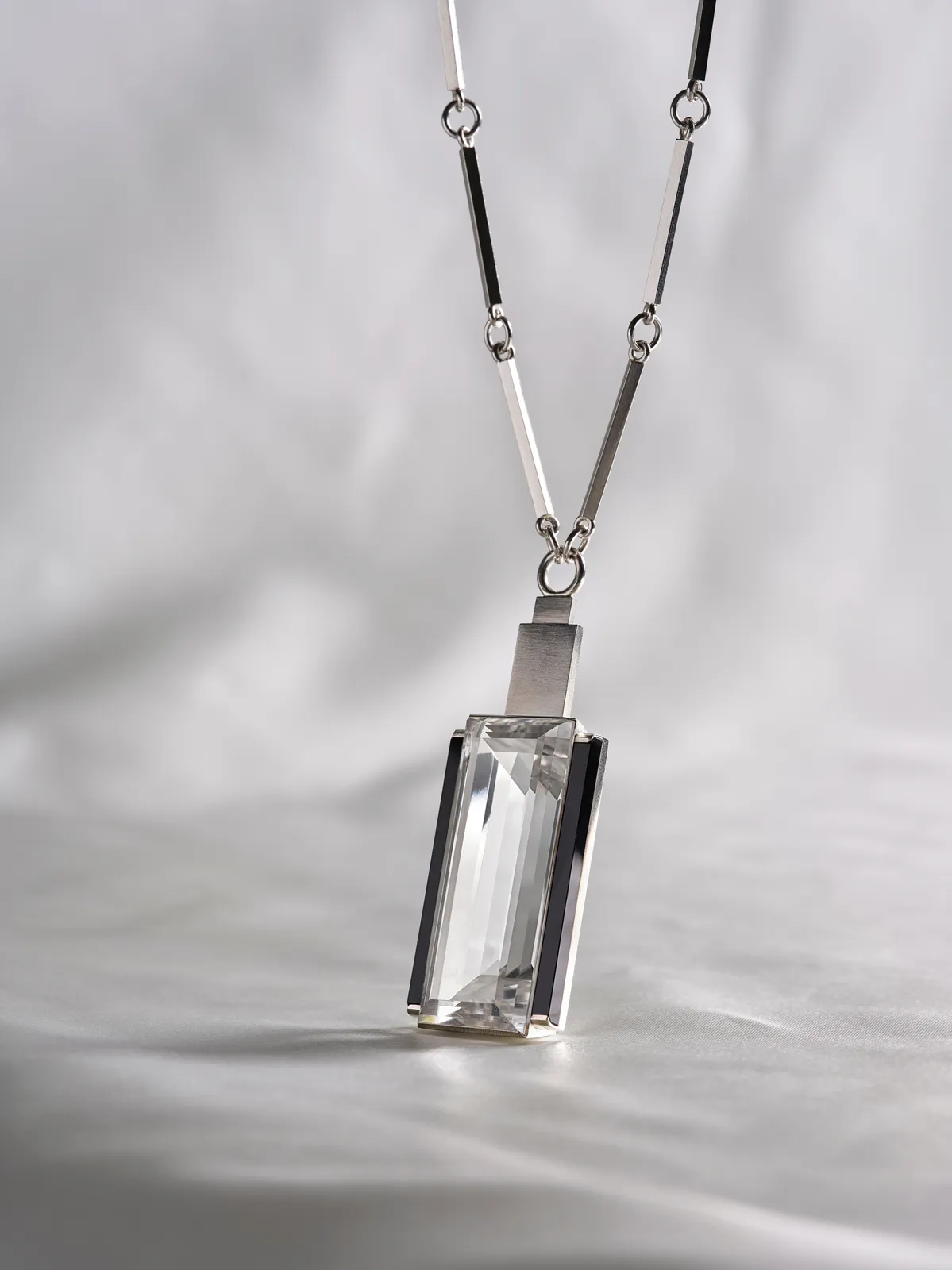 Wiwen Nilsson, Necklace