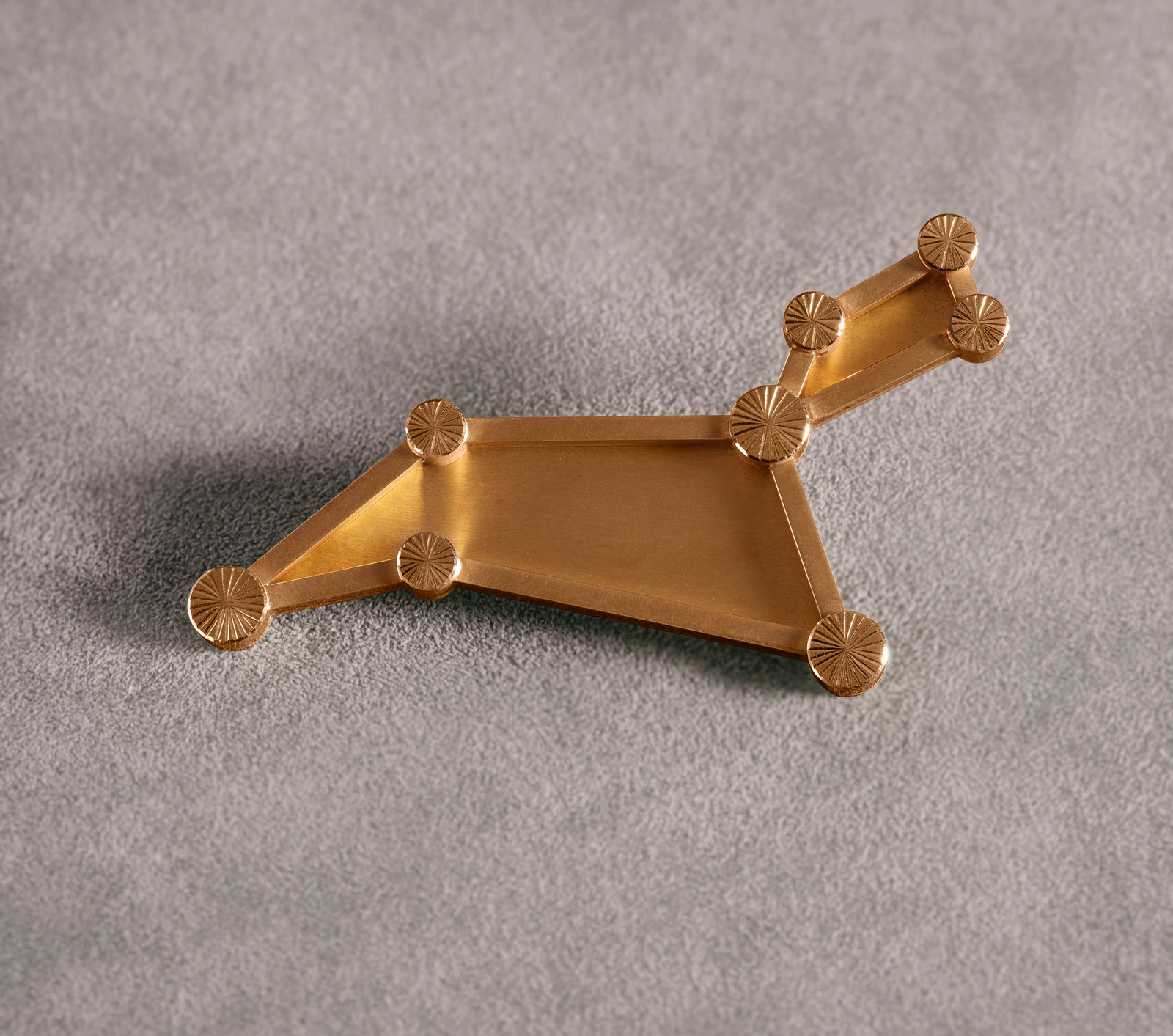 Wiwen Nilsson, Brooch