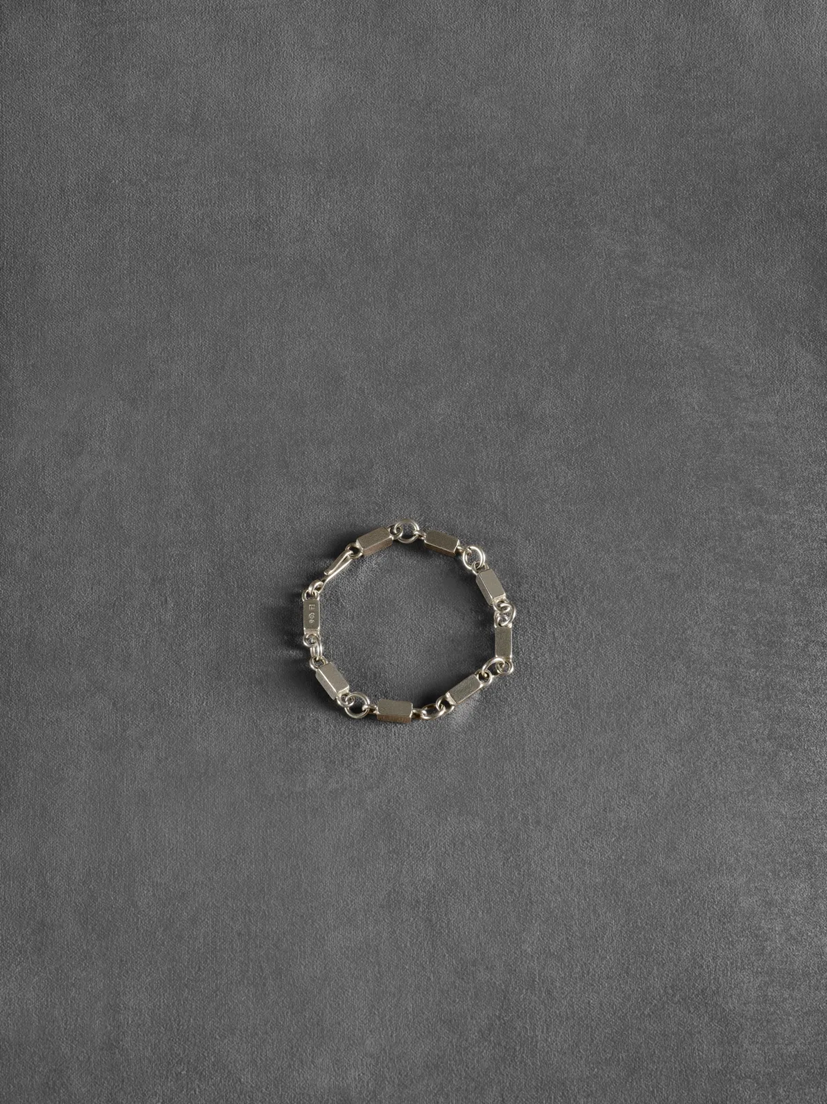 Wiwen Nilsson, Bracelet