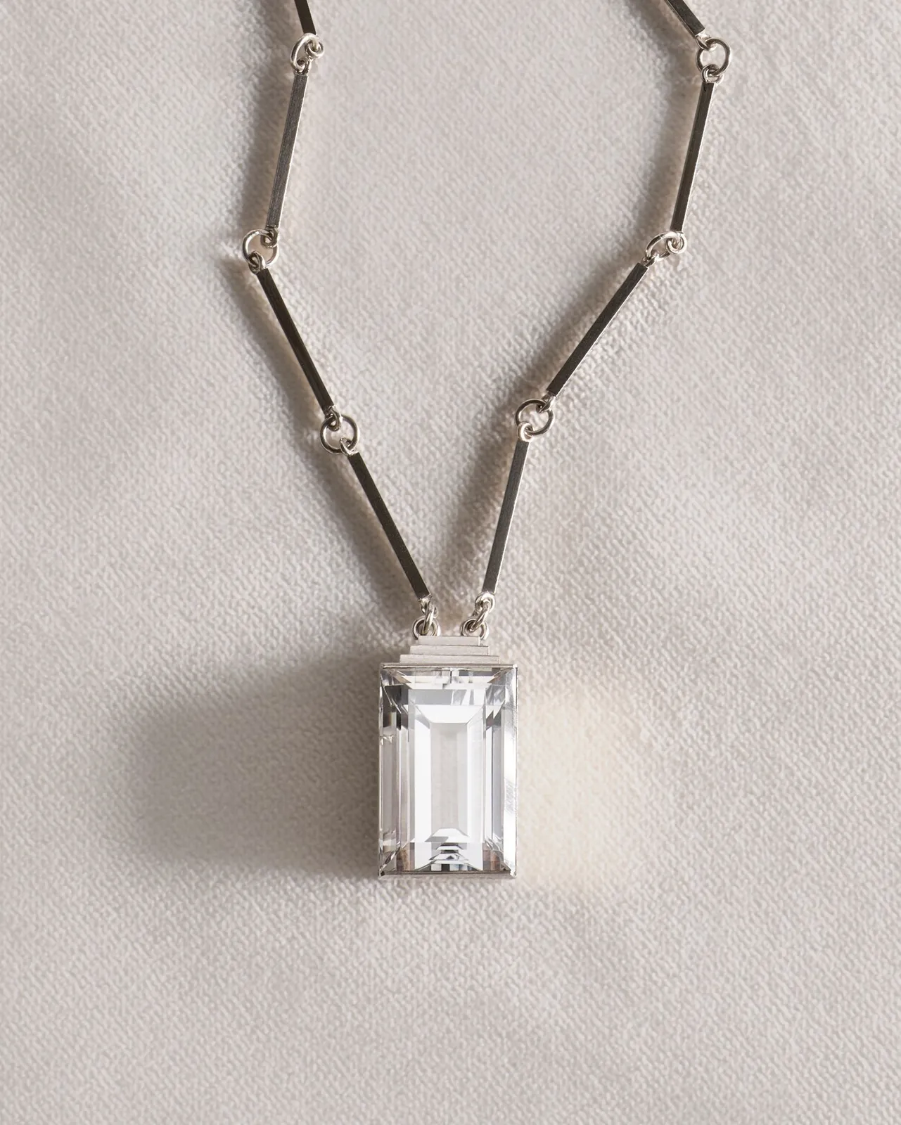 Wiwen Nilsson, Necklace