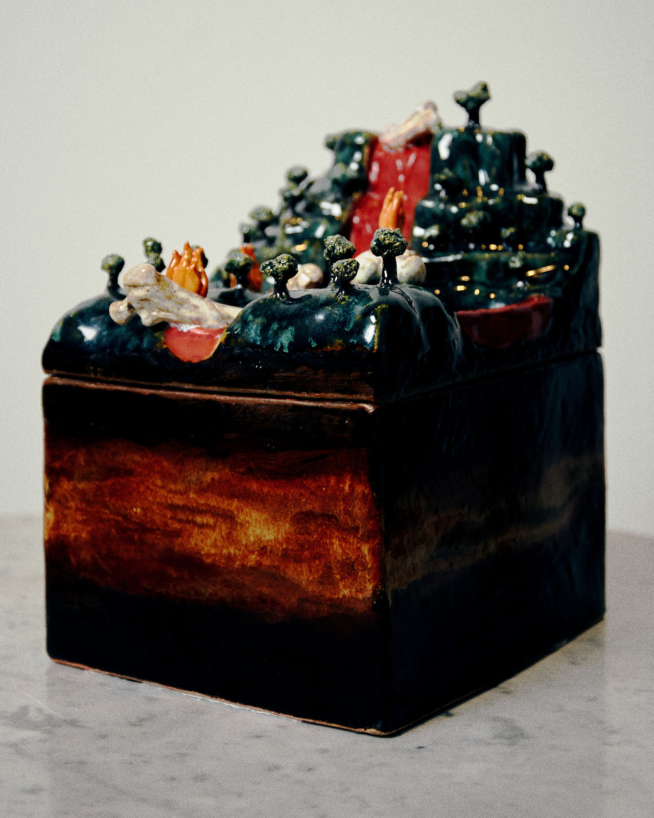 Shayne Phua, Burning bridges, bleeding river, 2024