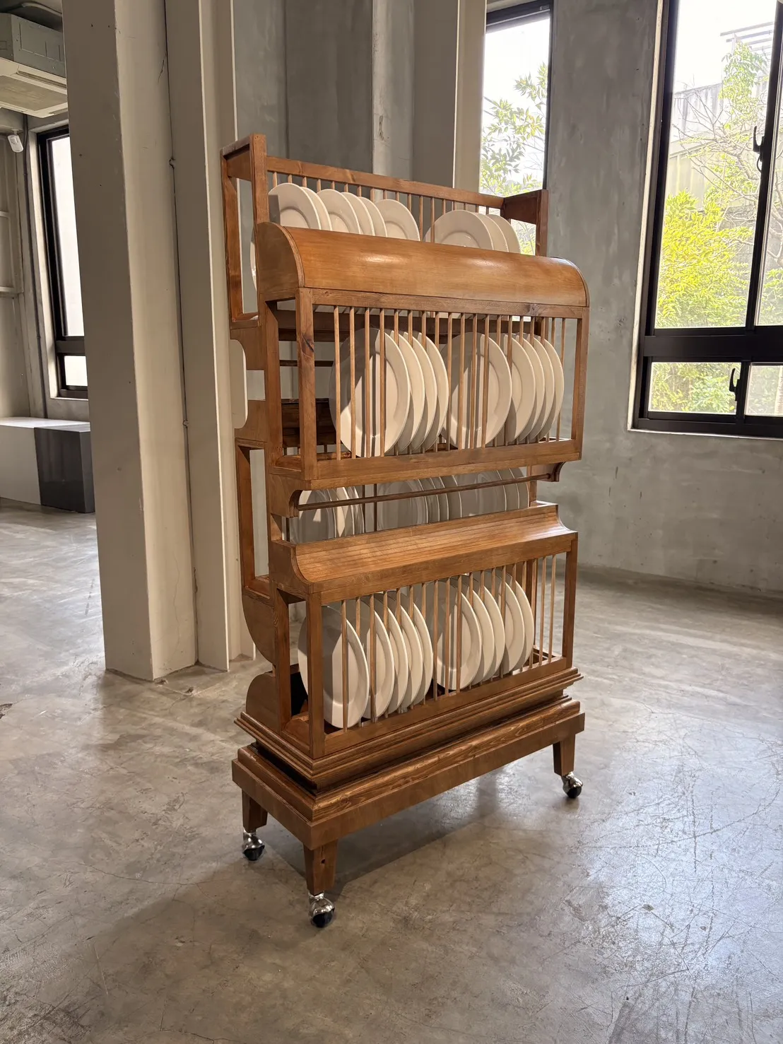 陳為榛 Chen Wei-Chen, 家飾: 盤架 Household items plate rack, 2026