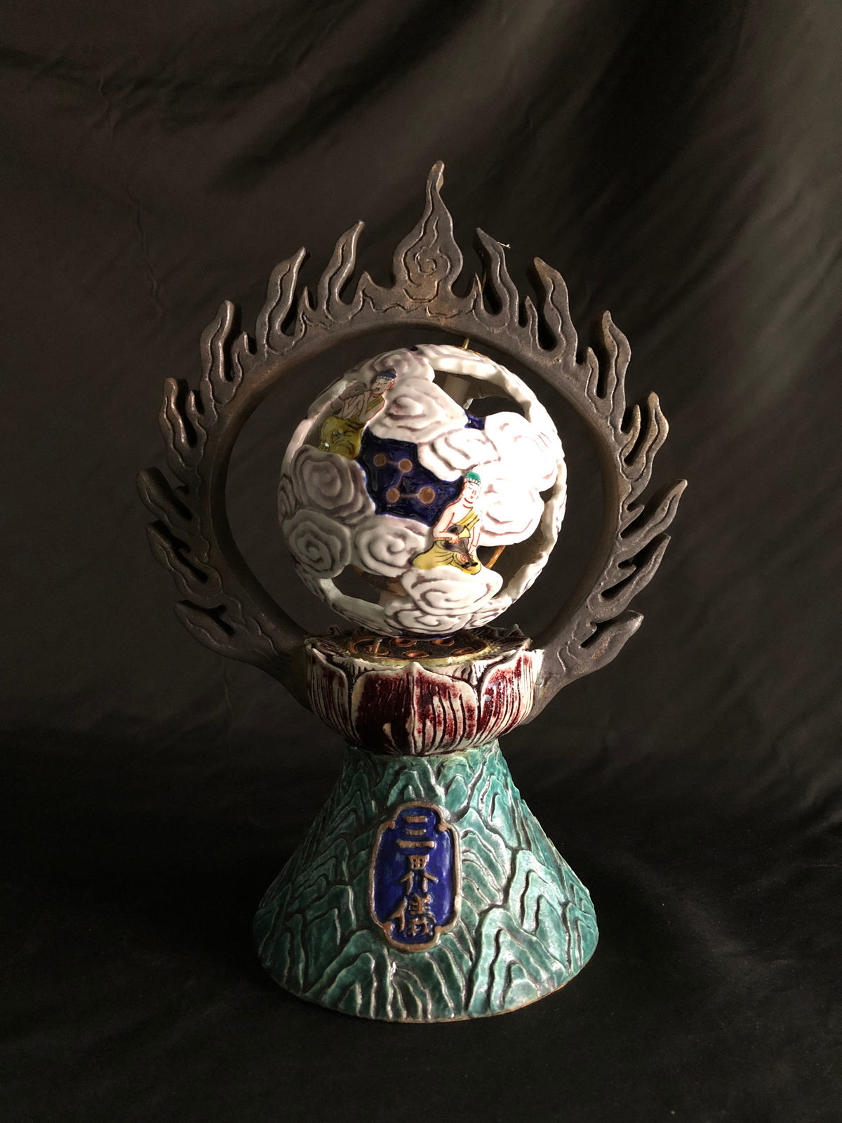 福克魔陶器 Fukumo Touki, Three World’s Glove 三界儀, 2023