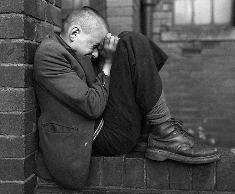 Chris Killip, Youth on Wall, Jarrow, Tyneside, 1984