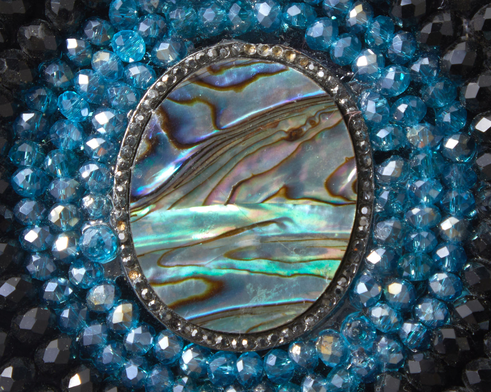 Robert Ebendorf, Ring Around the Rosie Necklace, 2023