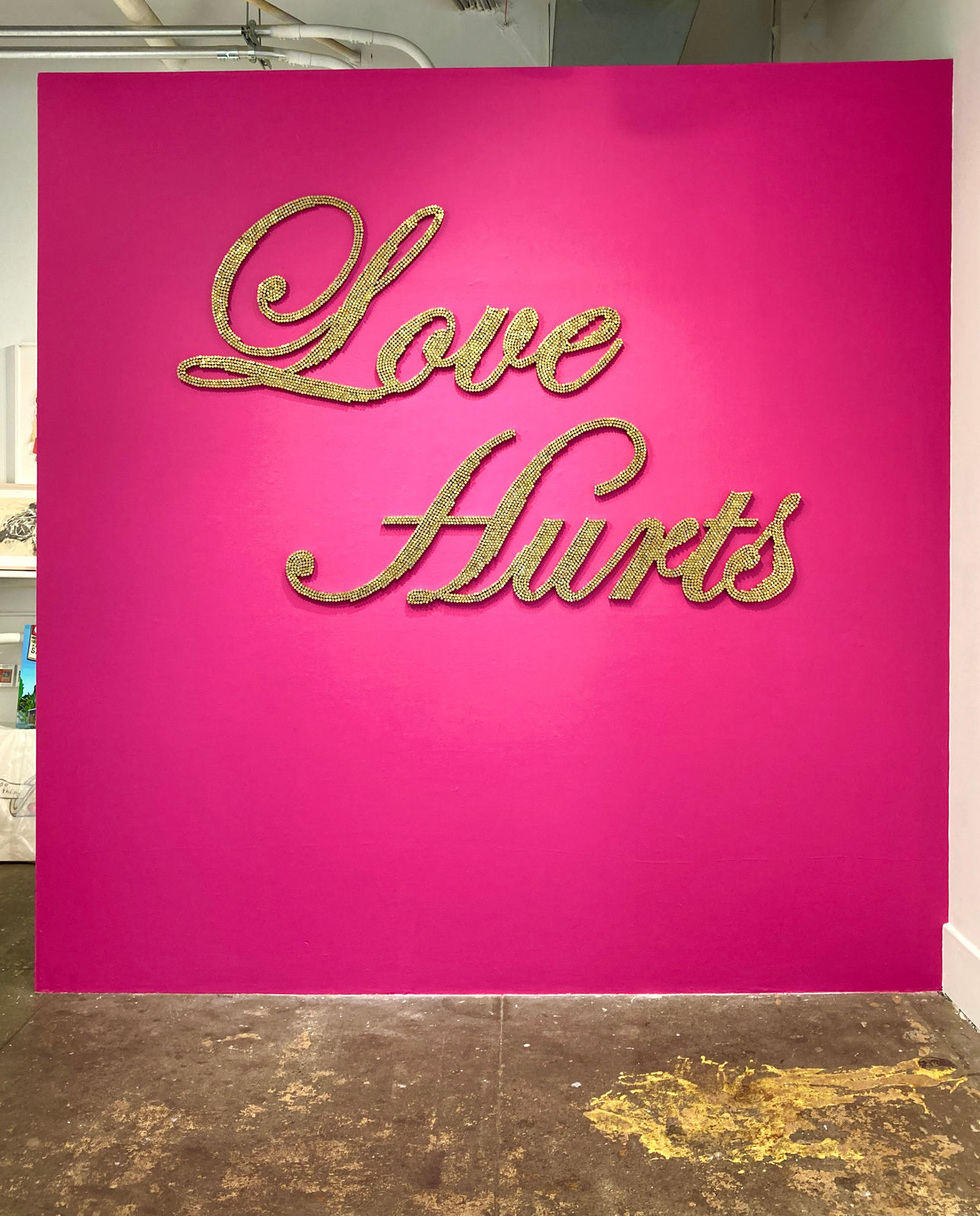 Holly Ballard Martz, Love Hurts (installation), 2020