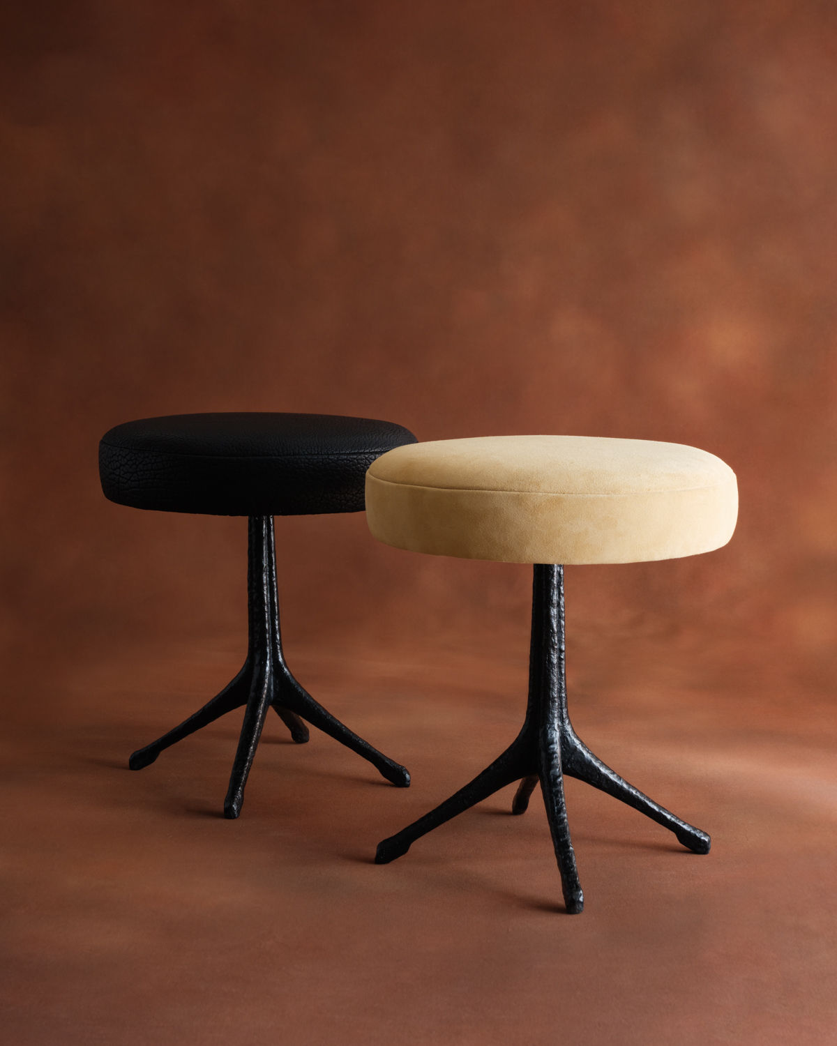 Robin Stool - Black